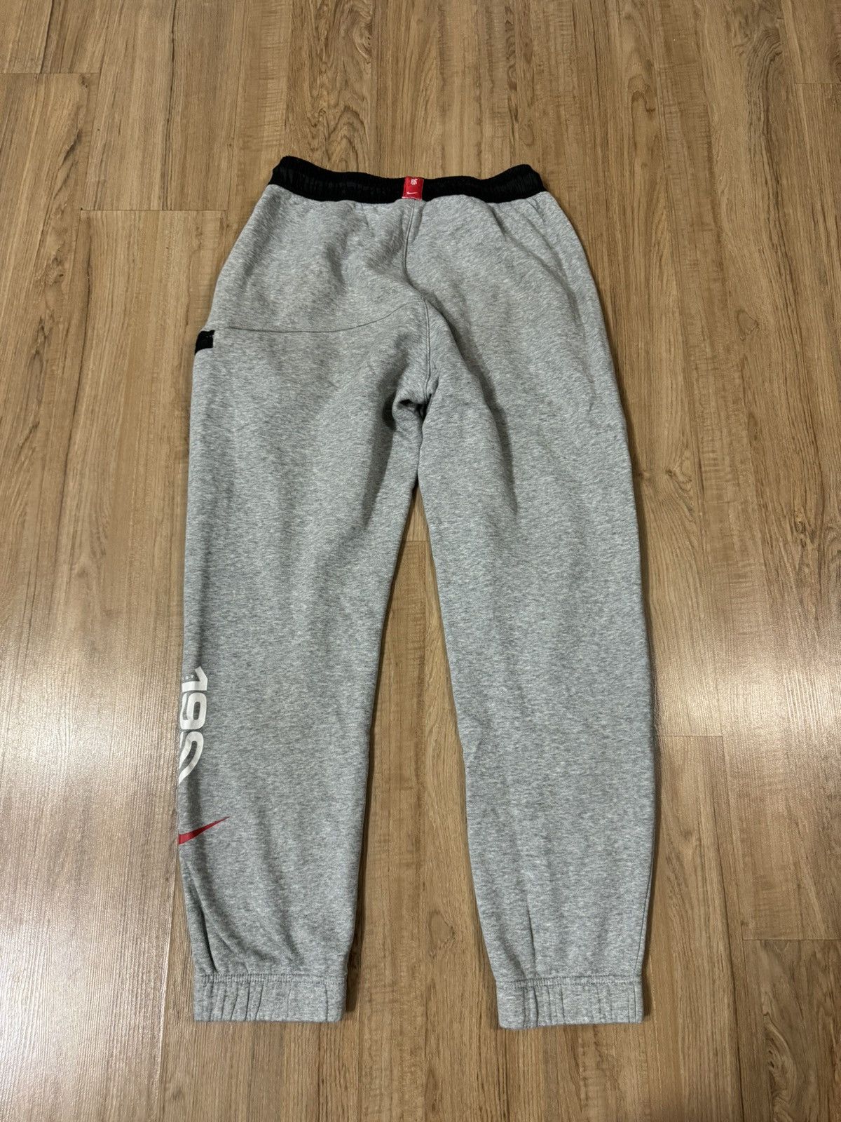 Nike NIKE KYRIE JOGGER PANTS Size US 34 / EU 50 - 9 Thumbnail