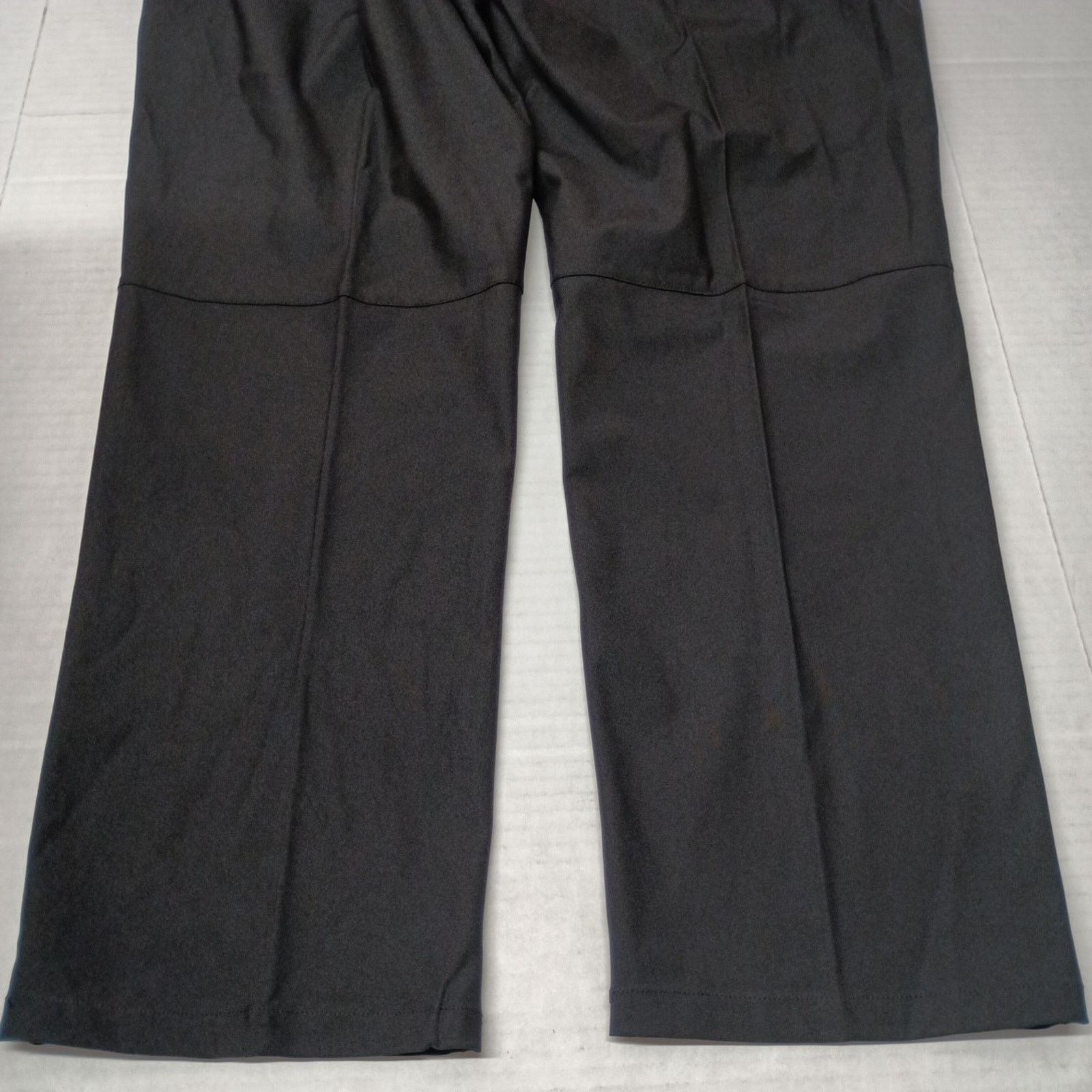 Chaps Chaps Golf Slim Fit Pants Mens 38x30 Black Stretch Waistband Size US 38 / EU 54 - 6 Thumbnail