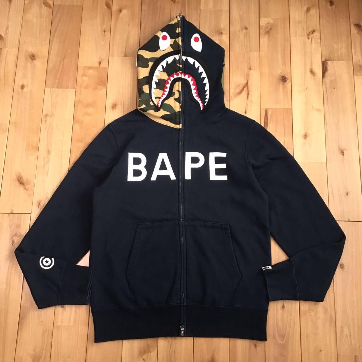 Bape BAPE logo shark full zip hoodie navy x 1st camo yellow APE Size US M / EU 48-50 / 2 - 1 Thumbnail