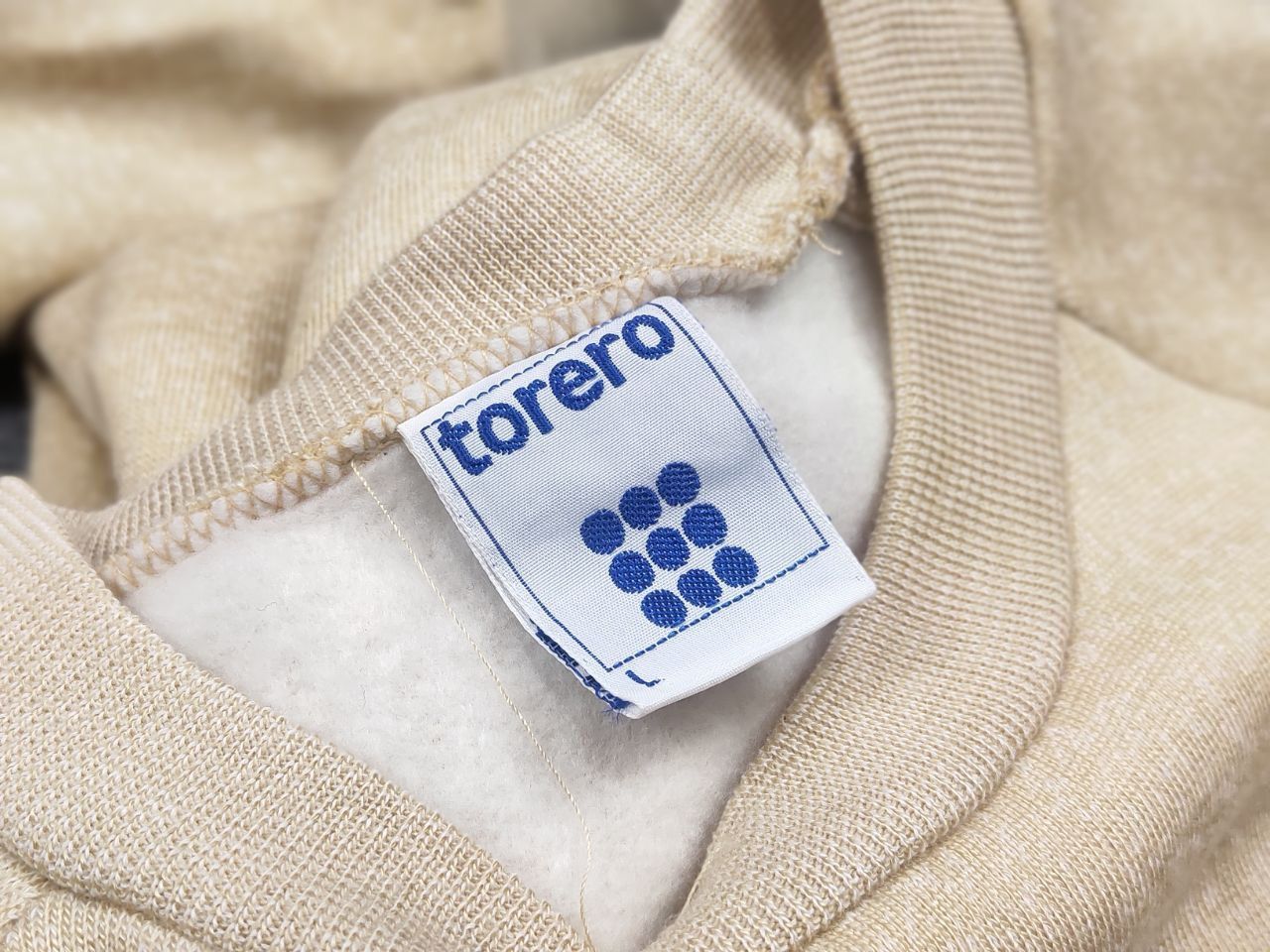 Vintage Vintage University of Toronto Crew Check Sweatshirt Y2K Size US L / EU 52-54 / 3 - 12 Thumbnail