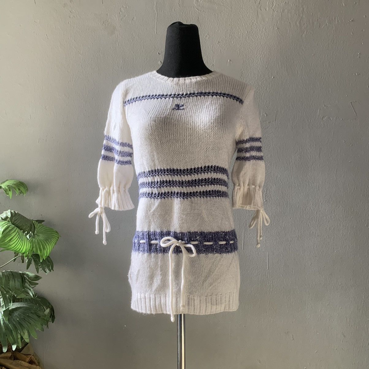 Courreges Vintage 1970’s Courreges Paris Jumper Size S / US 4 / IT 40 - 1 Thumbnail