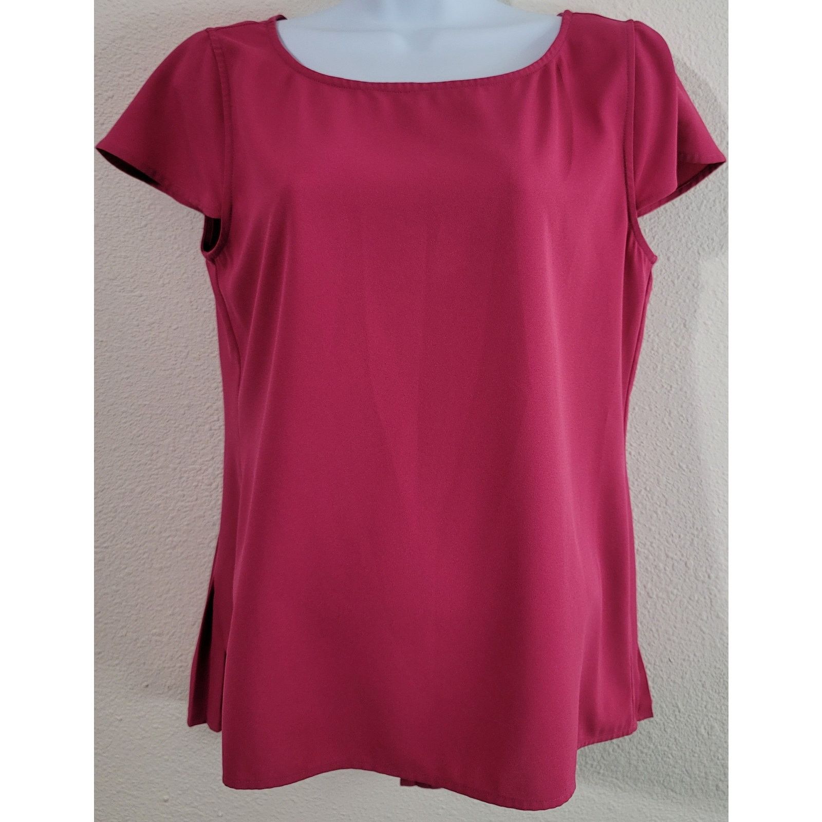 Other Soft Surroundings Pink Pleated Back Capped Sleeves Top XS Size XS / US 0-2 / IT 36-38 - 1 Thumbnail