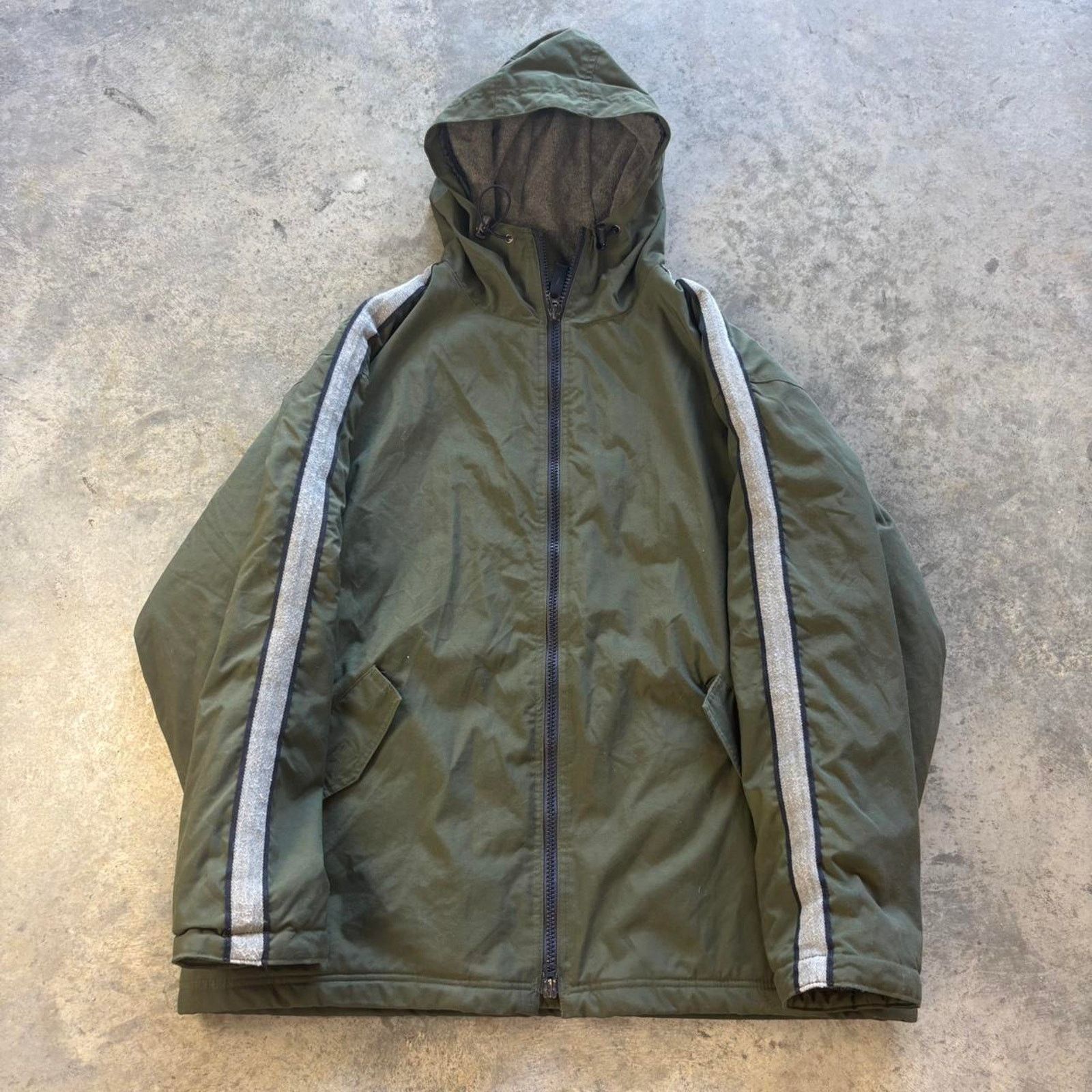 Gap × Vintage 90s Gap Heavy Winter Nylon Lined Jacket Mens Size XL Size US XL / EU 56 / 4 - 1 Thumbnail