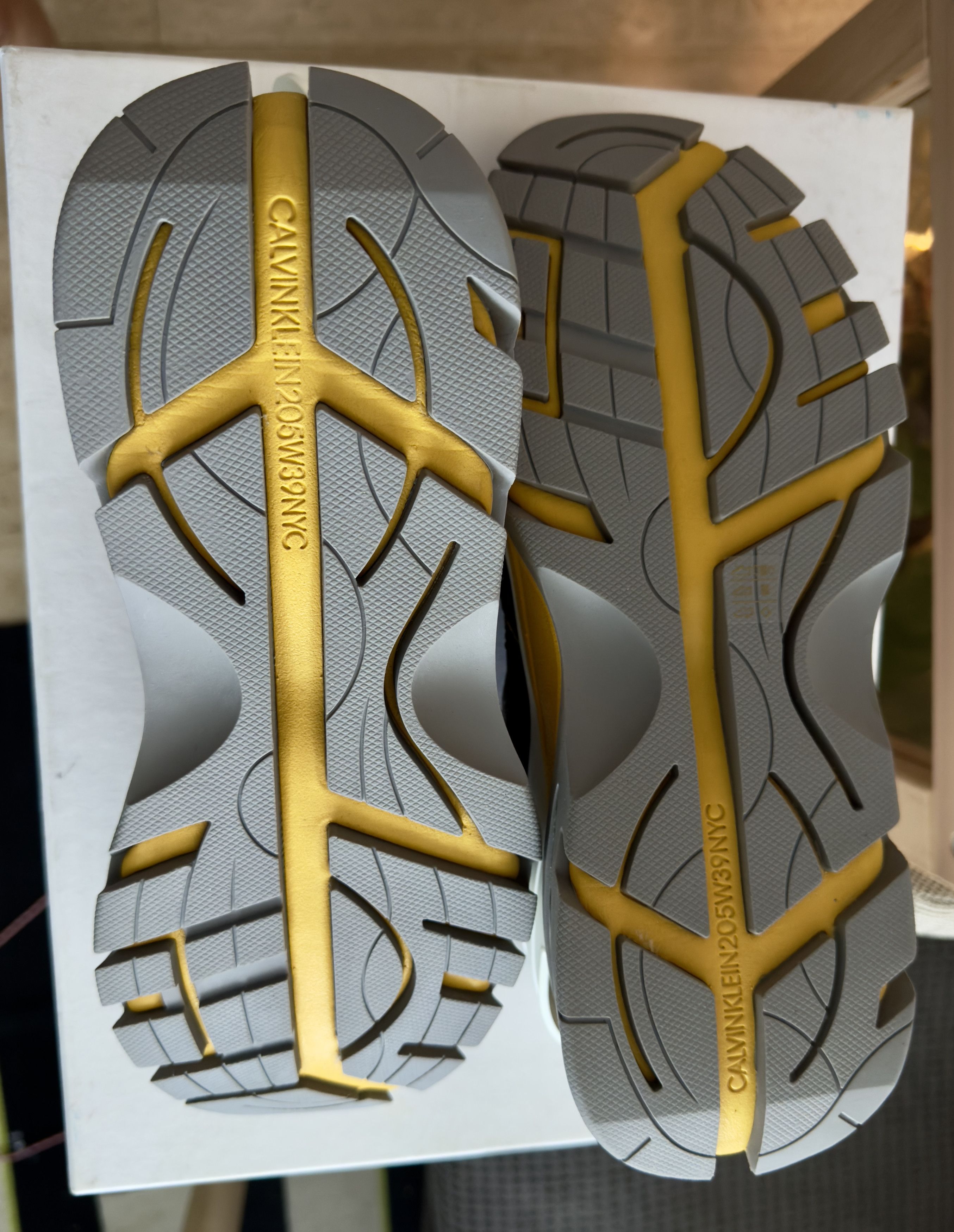 Calvin Klein 205W39NYC Carlos 10 Sneakers – Calvin Klein 205W39NYC DS Size US 8.5 / EU 41-42 - 7 Thumbnail
