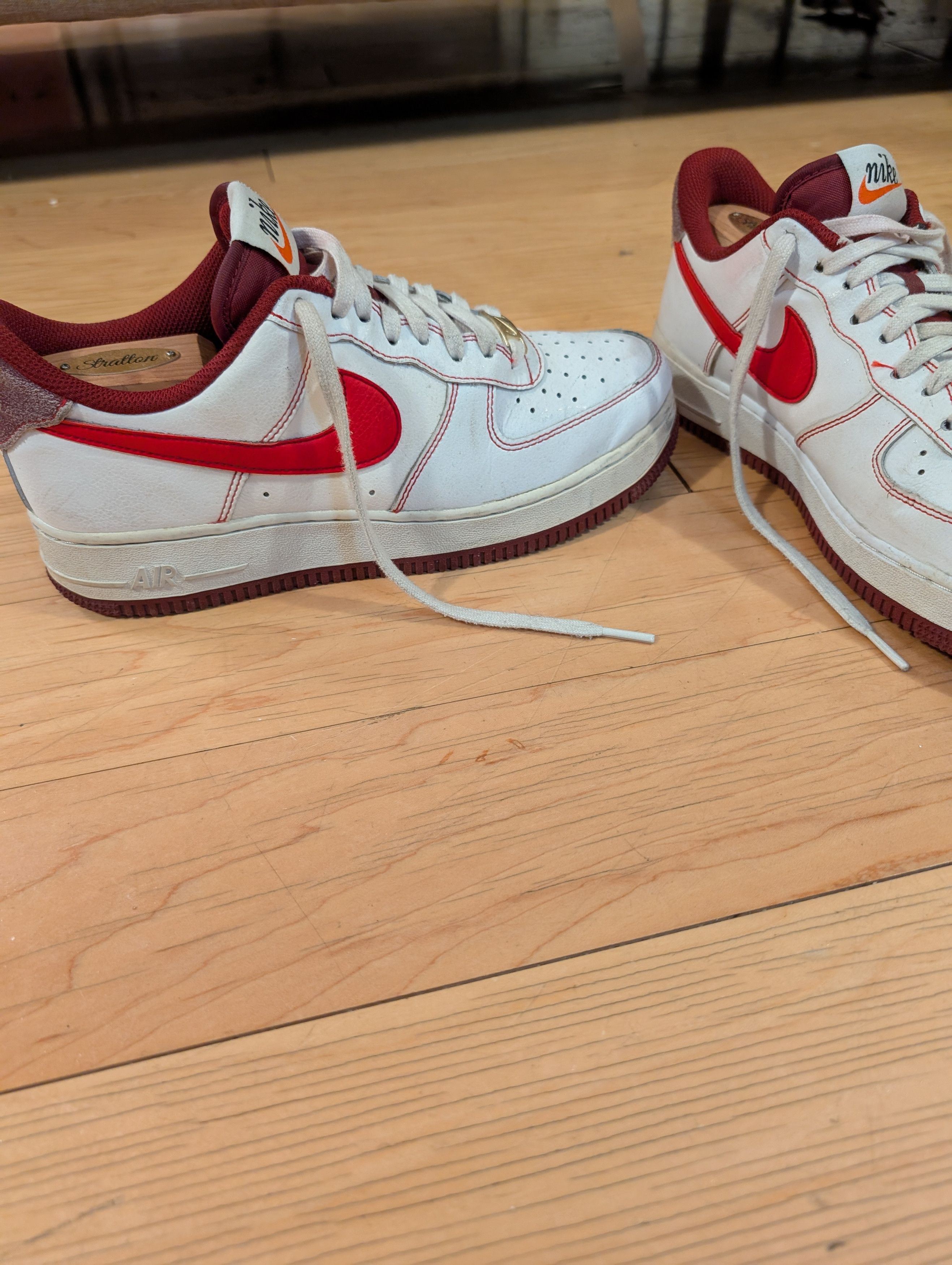 Nike Nike Air Force Ones White/Red Sneakers Size US 8 Size US 8 / EU 41 - 3 Thumbnail