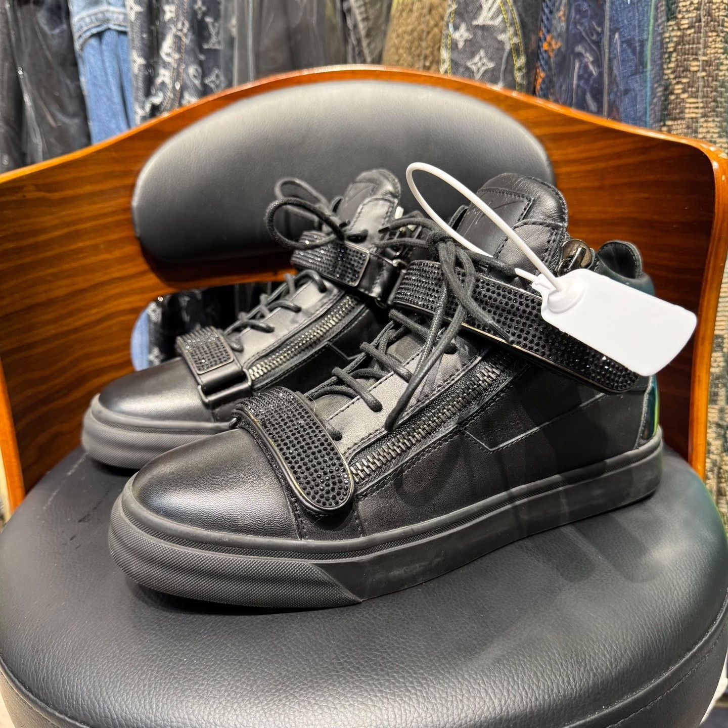 Giuseppe Zanotti Giuseppe Zanotti Lowtop Sneakers 8.5 Men Size US 8.5 / EU 41-42 - 1 Thumbnail