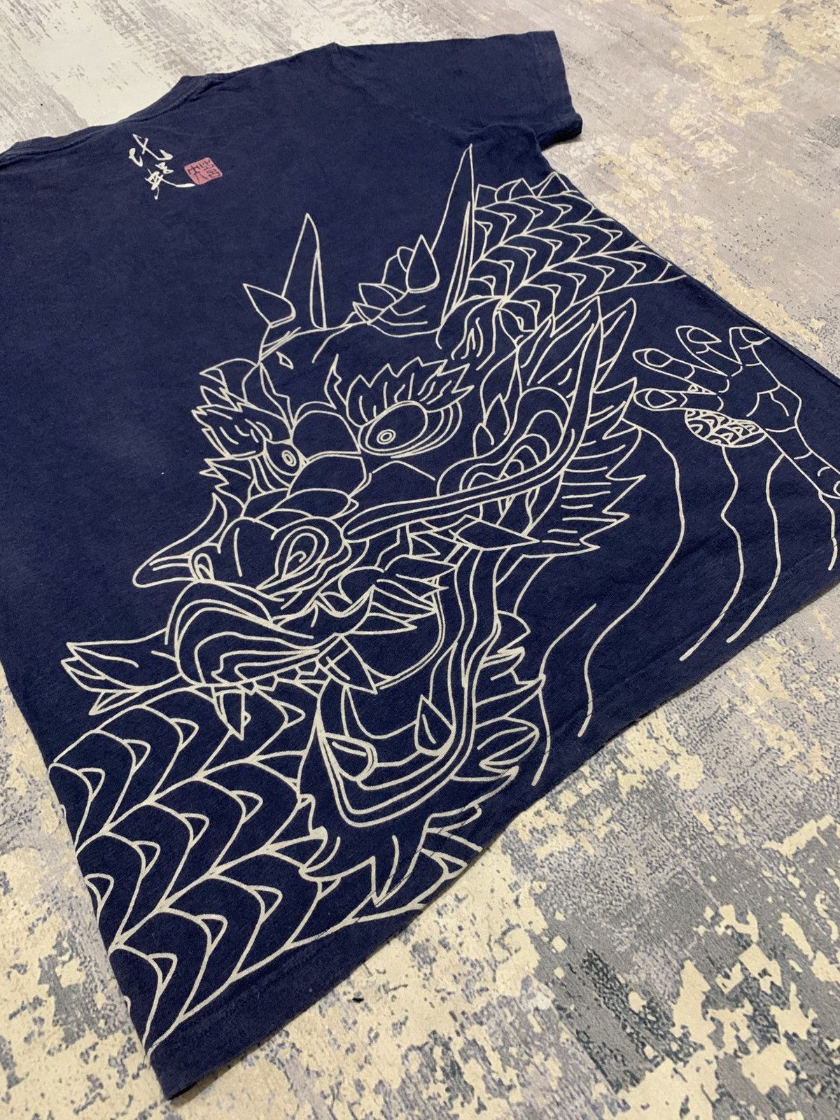 Japanese Brand Vintage Karakuri Tamashi Style Samurai Dragon Tee Size US XL / EU 56 / 4 - 6 Thumbnail