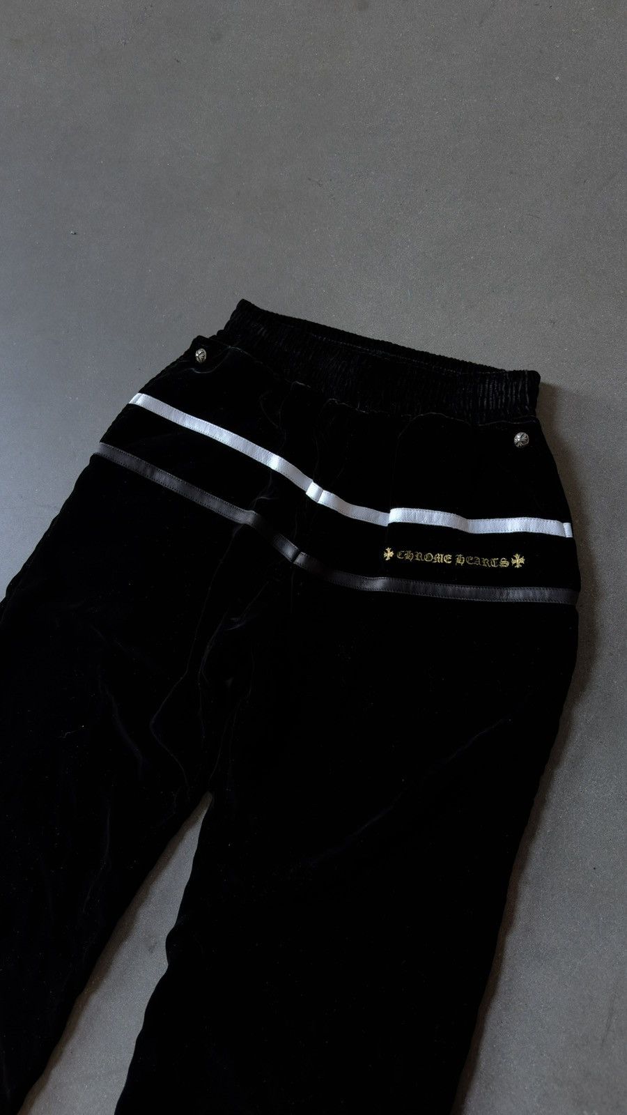 Chrome Hearts RARE! Chrome Hearts Y NOT Velour Pants Size US 28 / EU 44 - 2 Thumbnail