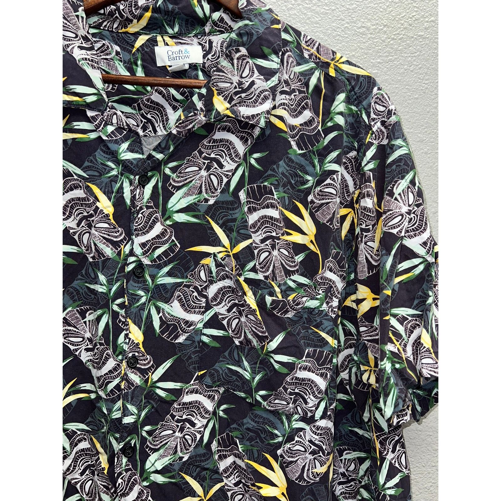 Croft & Barrow Tiki Head Shirt Button Up Easter Island Hawaiian Shirt 3XL Size US XXL / EU 58 / 5 - 3 Thumbnail