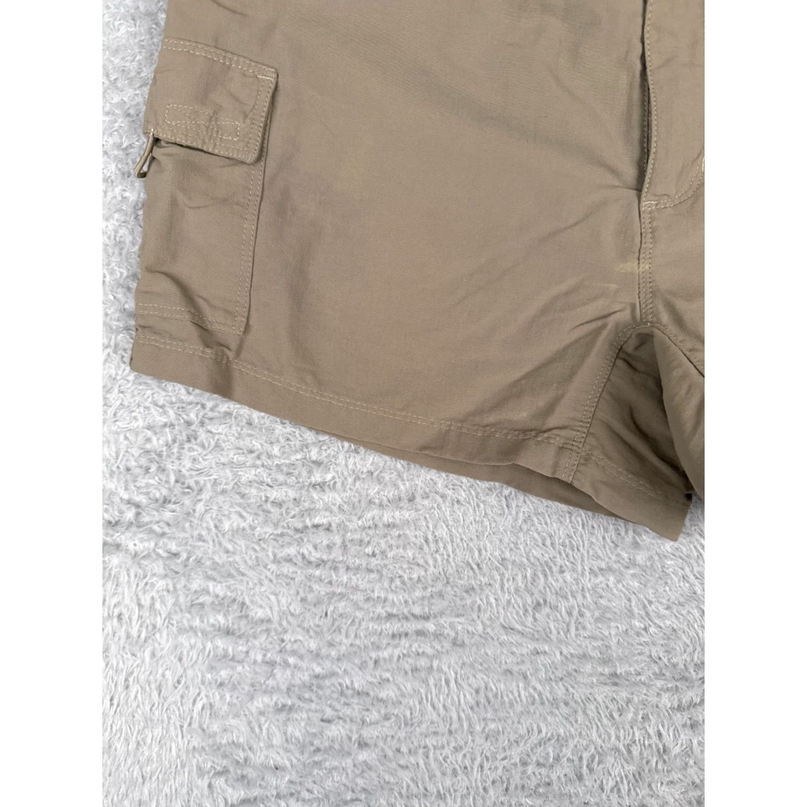The North Face The North Face Cargo Shorts Womens 6 Beige 100% Nylon, Hiking, Travel, Quick-Dry, Regular Fit, 4 in inseam, Beach, Spring/Summer/Fall Women Size 28" / US 6 / IT 42 - 3 Thumbnail