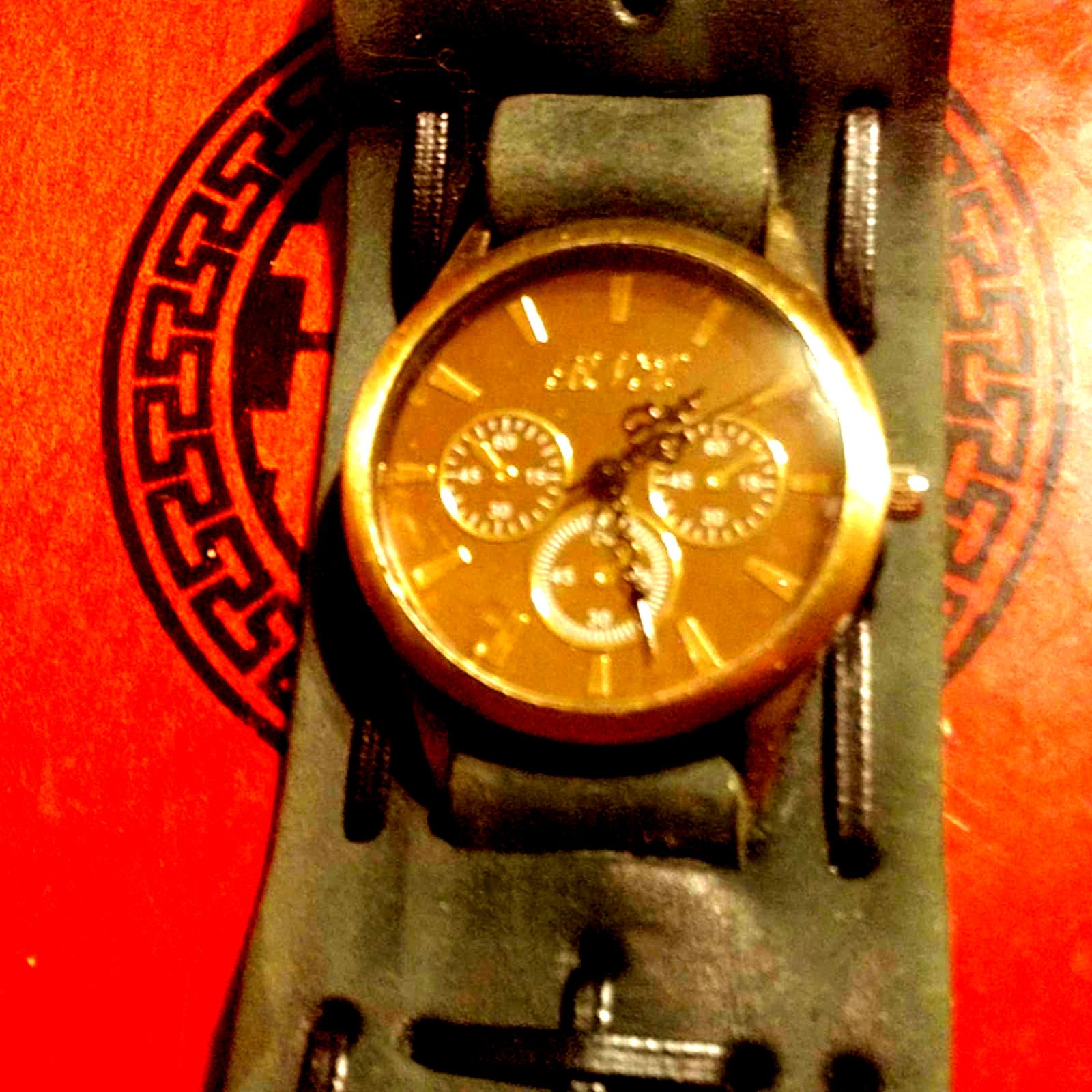 Vintage B.N.K Men's Leather Watch Size ONE SIZE - 2 Thumbnail