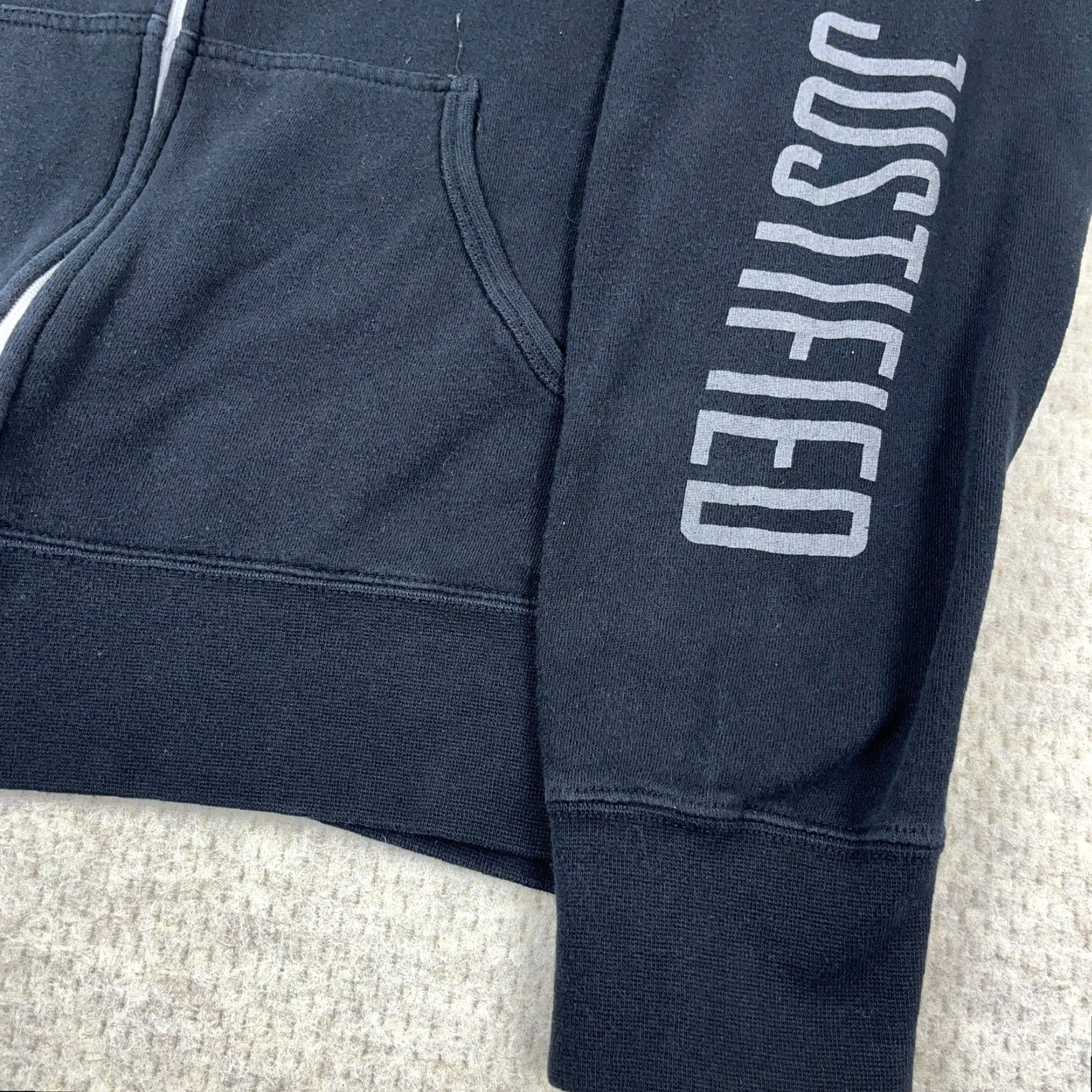 Vintage VINTAGE A Day To Remember Hoodie Men L Black Graphic Print Full Zip Logo Sleeve Size US L / EU 52-54 / 3 - 5 Thumbnail