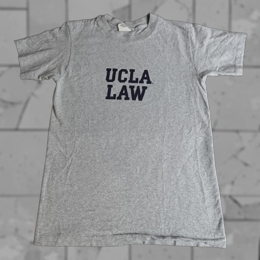 Vintage VINTAGE UCLA Law Shirt Small Gray Heather Single Stitch Made in USA Shirt Unisex Adults S Gray College University 1980s Mens Womens Size US S / EU 44-46 / 1 - 1 Thumbnail