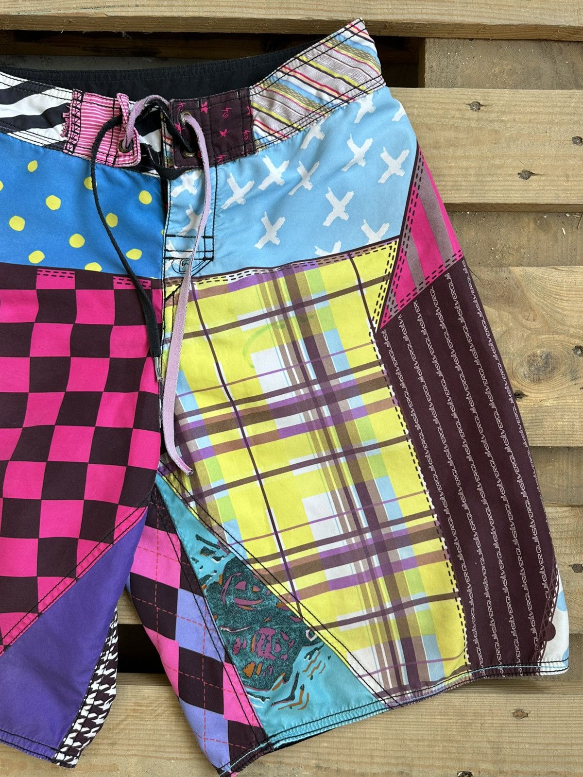 Quiksilver Y2K Vintage Printed Quiksilver Shorts Size US 30 / EU 46 - 2 Thumbnail