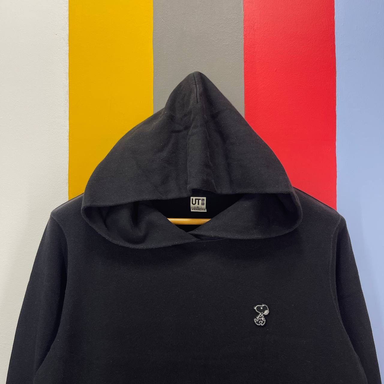 Kaws × Peanuts × Uniqlo Collaboration UNIQLO Hoodie Pullover #2645/26 Size XL / US 12-14 / IT 48-50 - 2 Thumbnail