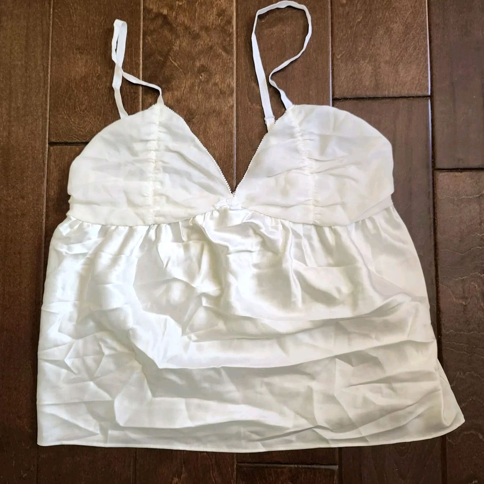 Vintage Vera Wang Women's Junior White Top - Size M Tank Sleeveless Casual Travel Juniors Teens Regular Shirt Size M / US 6-8 / IT 42-44 - 2 Thumbnail