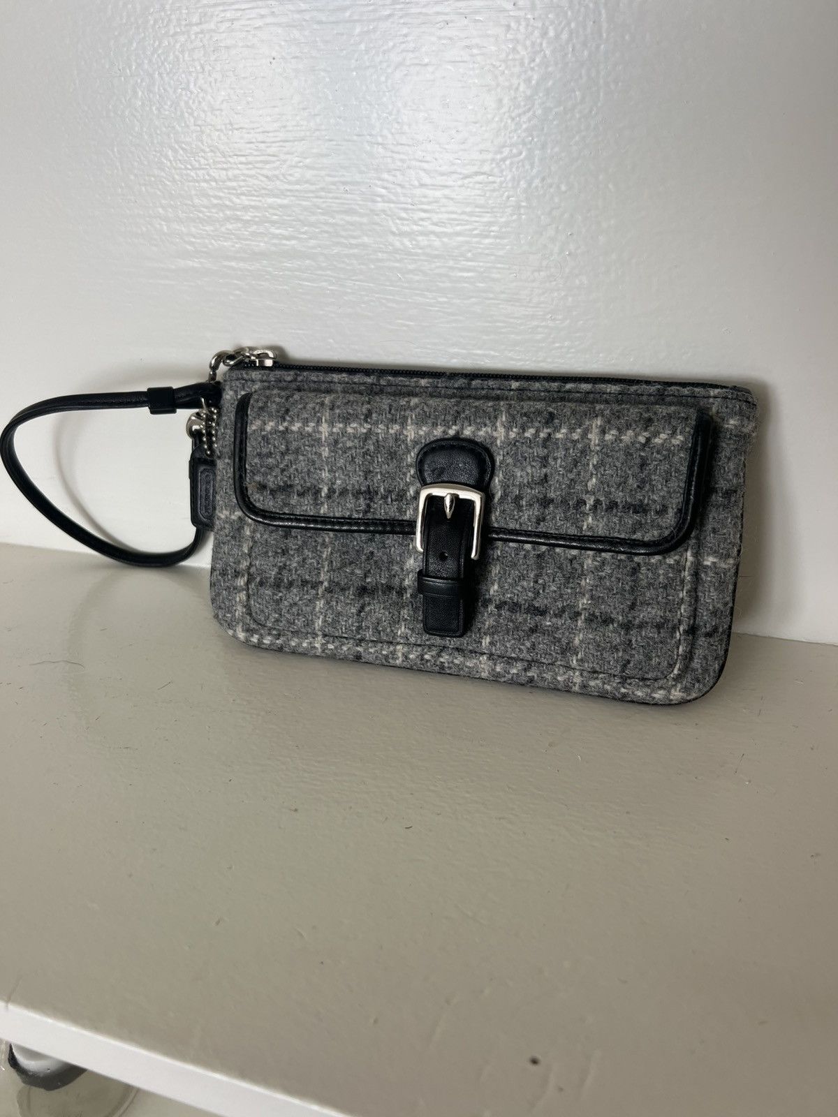 Coach Vintage Coach Clutch made with Chenille fabric Size ONE SIZE - 1 Thumbnail