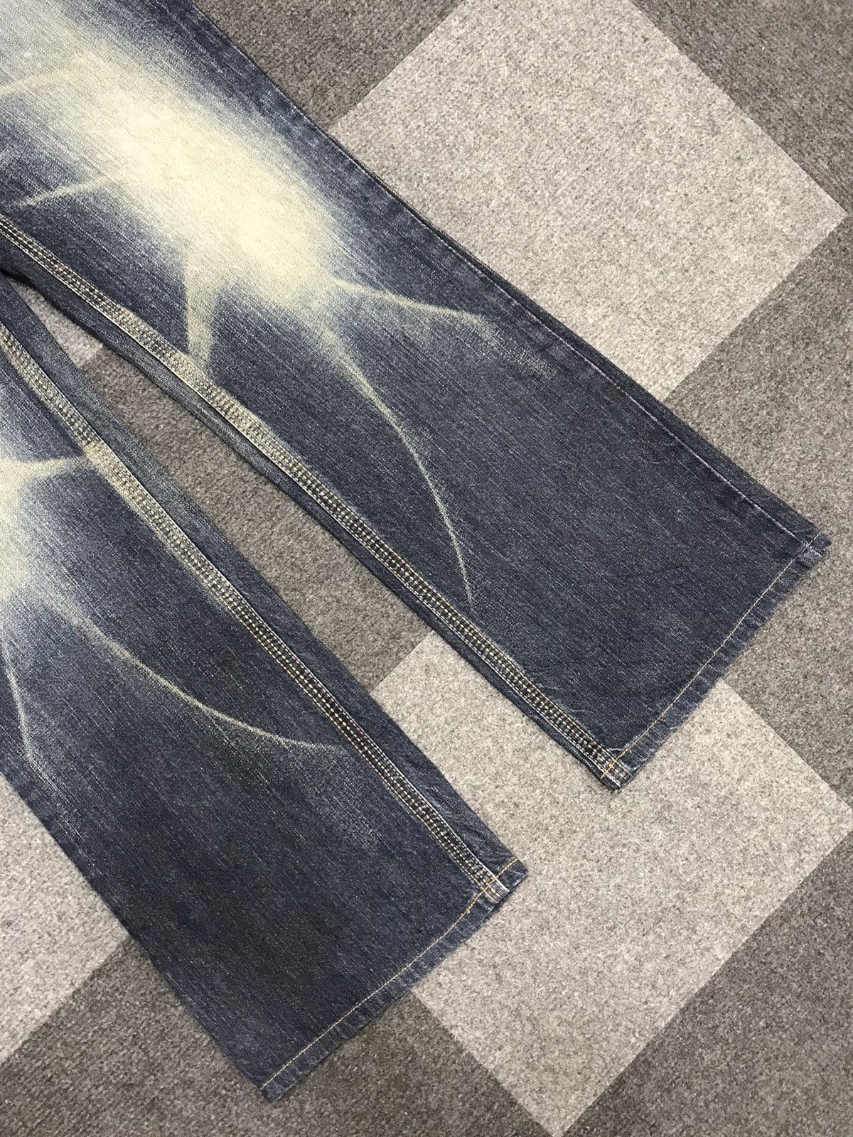 Edwin 💥Flare💥 Edwin Stone Wash Flare Jeans Size US 30 / EU 46 - 5 Thumbnail