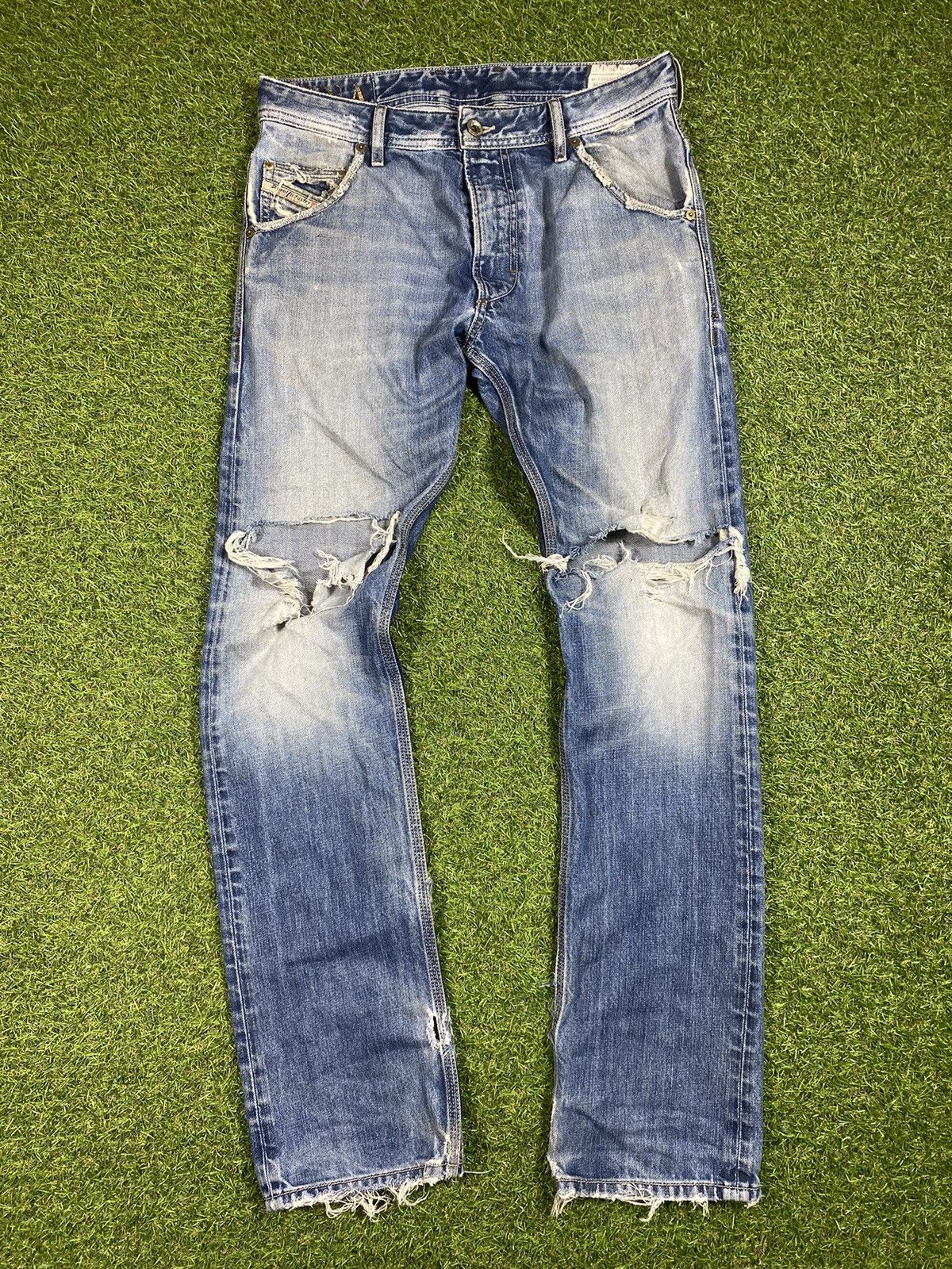 image of Vintage Y2K Diesel Distressed Thrashed Jeans Size 29X32 in Denim, Men's