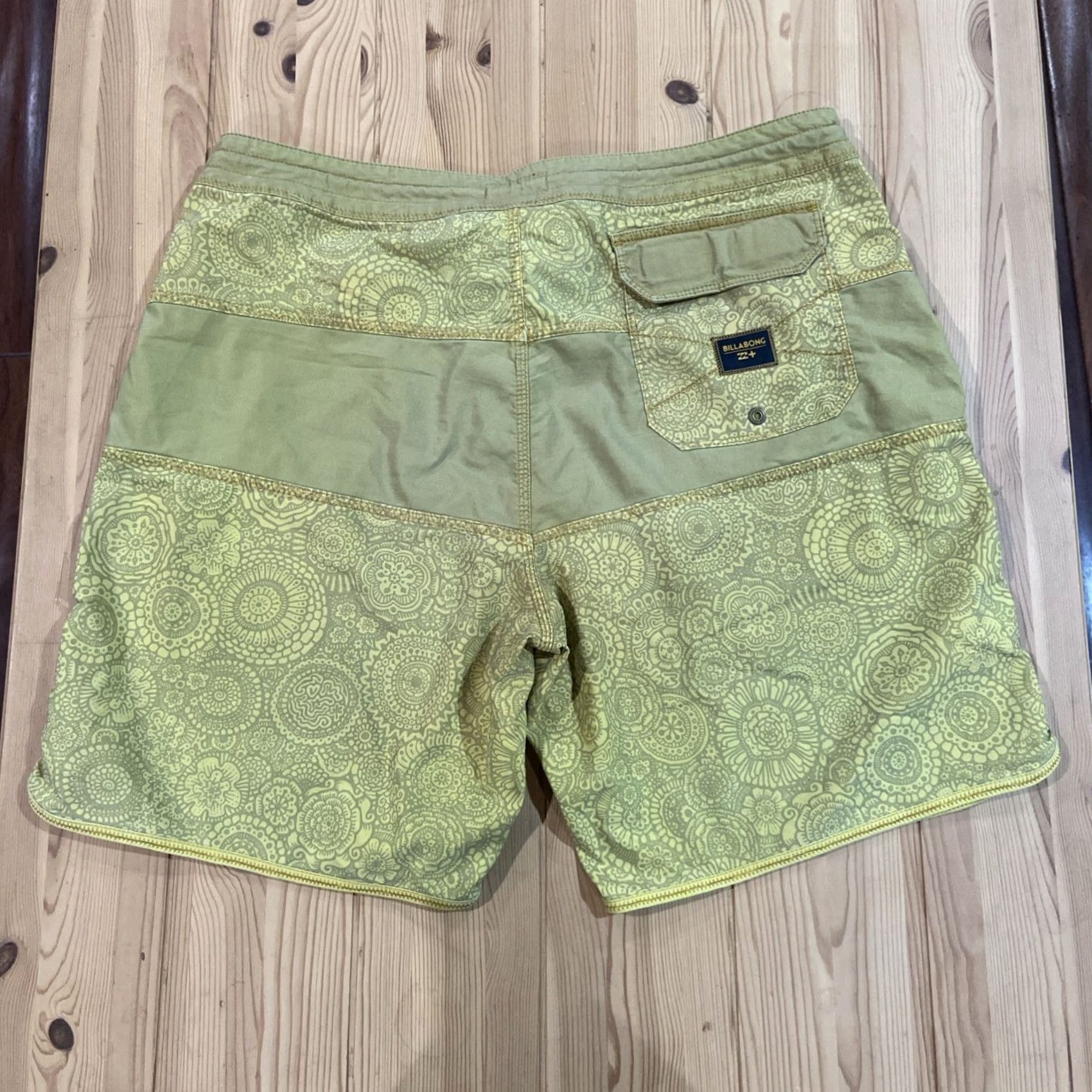 Billabong Billabong Surfplus Board Shorts Green Men 34x9 Surf Psychadelic Abstract Board Shorts Men Green 34 Size US 34 / EU 50 - 6 Thumbnail