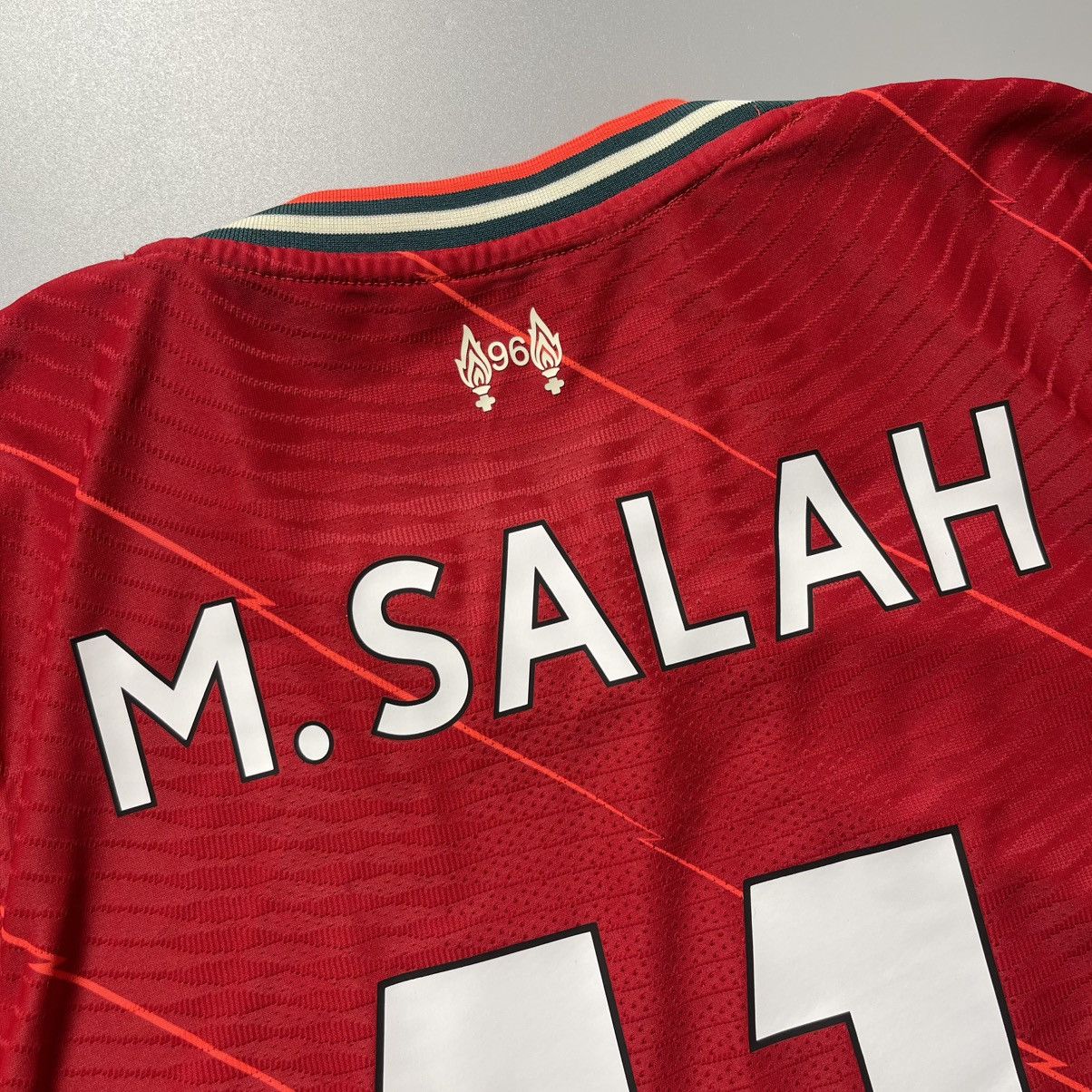 Nike × Vintage LIVERPOOL NIKE 2021/2022 FOOTBALL HOME JERSEY #11 SALAH Size US S / EU 44-46 / 1 - 13 Thumbnail