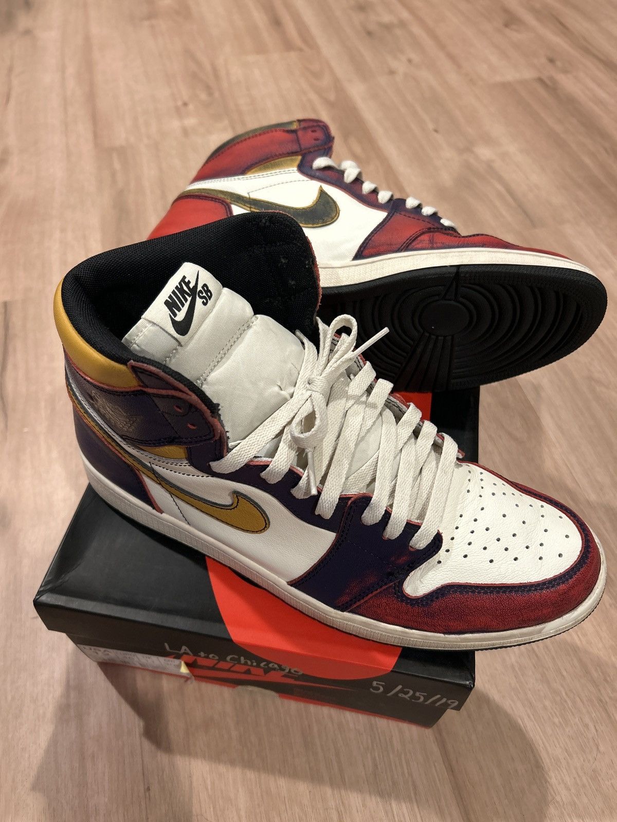 Nike Air Jordan 1 OG High “LA to Chicago” Size US 12 / EU 45 - 8 Thumbnail