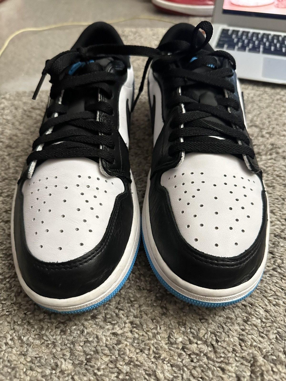 Jordan Brand Air jordan 1 low unc powder white blue black OG - size 10.5 Size US 10.5 / EU 43-44 - 5 Thumbnail