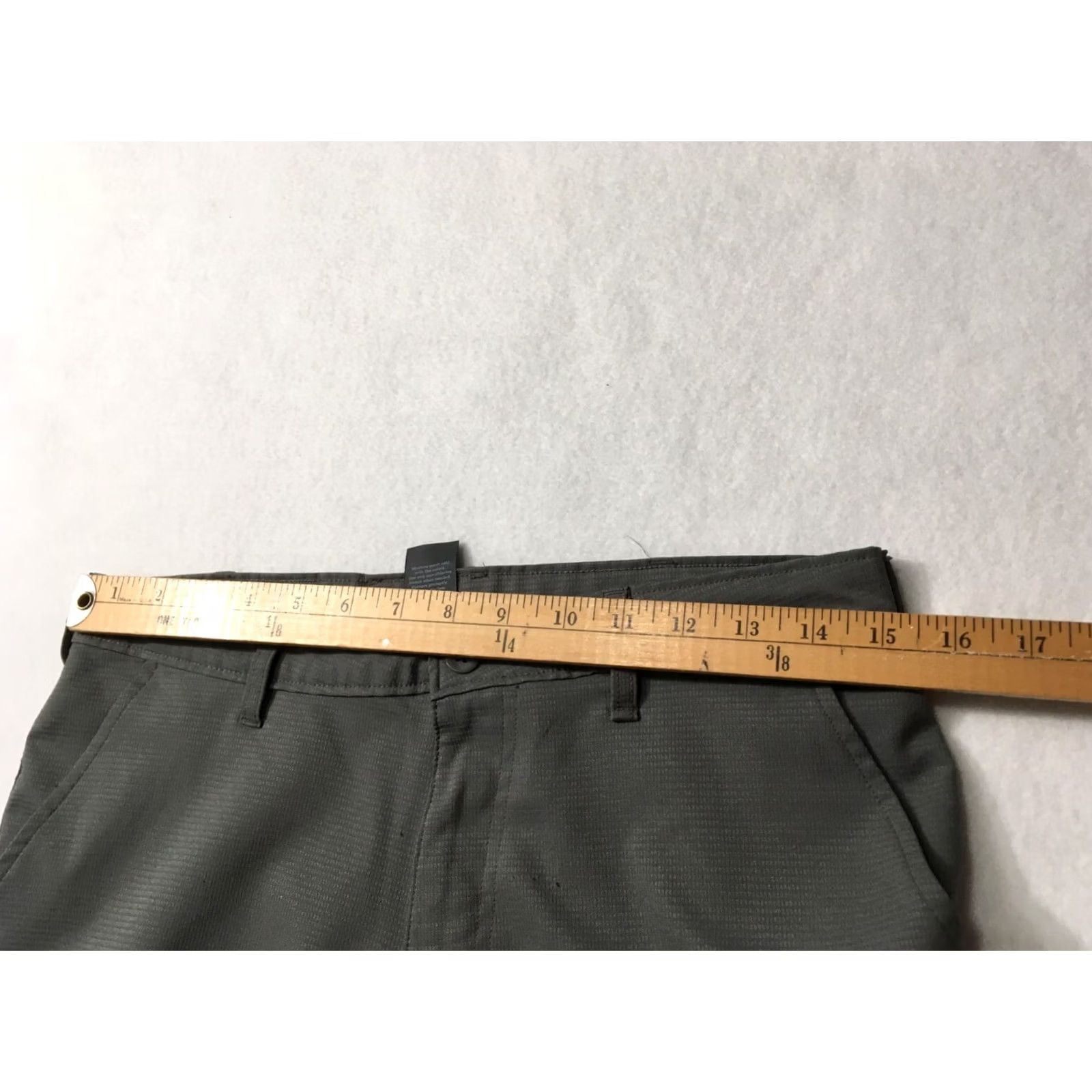 Champion Champion Men's Shorts 30 Gray Performance Lightweight Woven Active Shorts 30 Regular Mens Gray Size US 30 / EU 46 - 4 Thumbnail