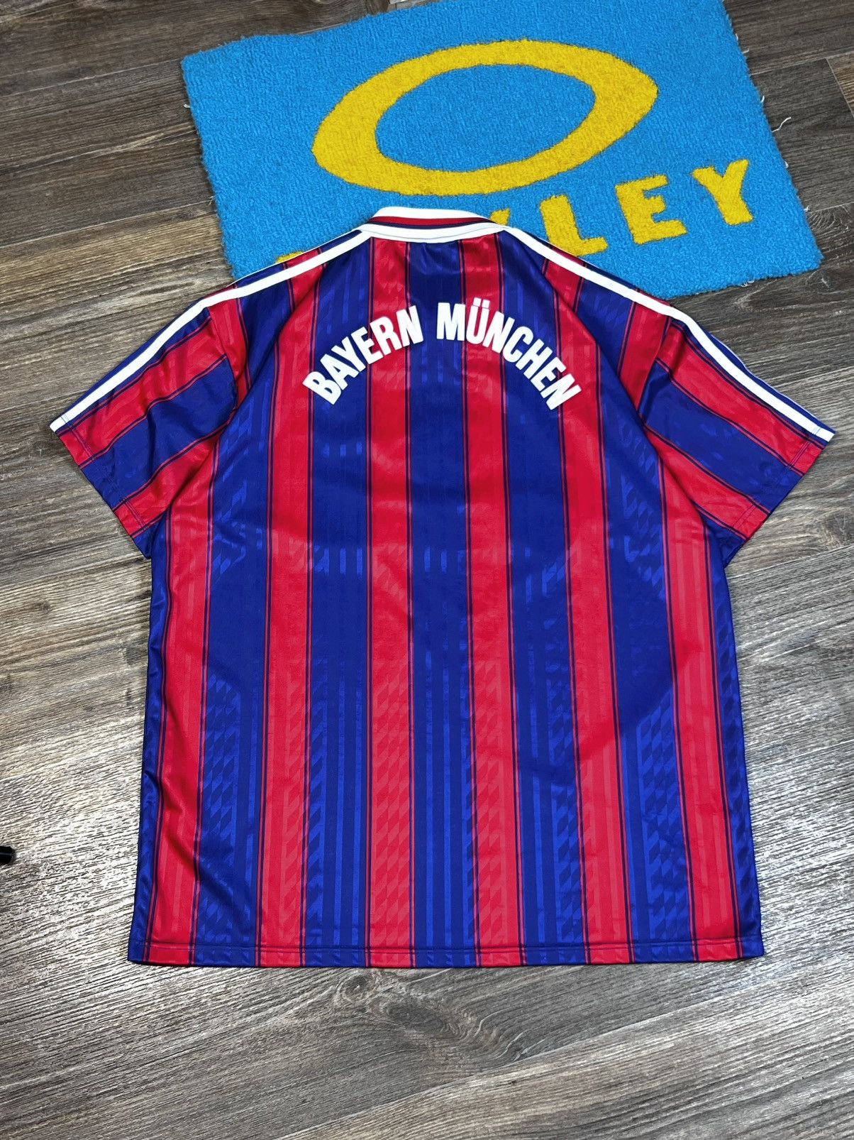 Adidas Vintage Adidas Bayern 1996-97 Home Red Blue Jersey Size US XL / EU 56 / 4 - 10 Thumbnail