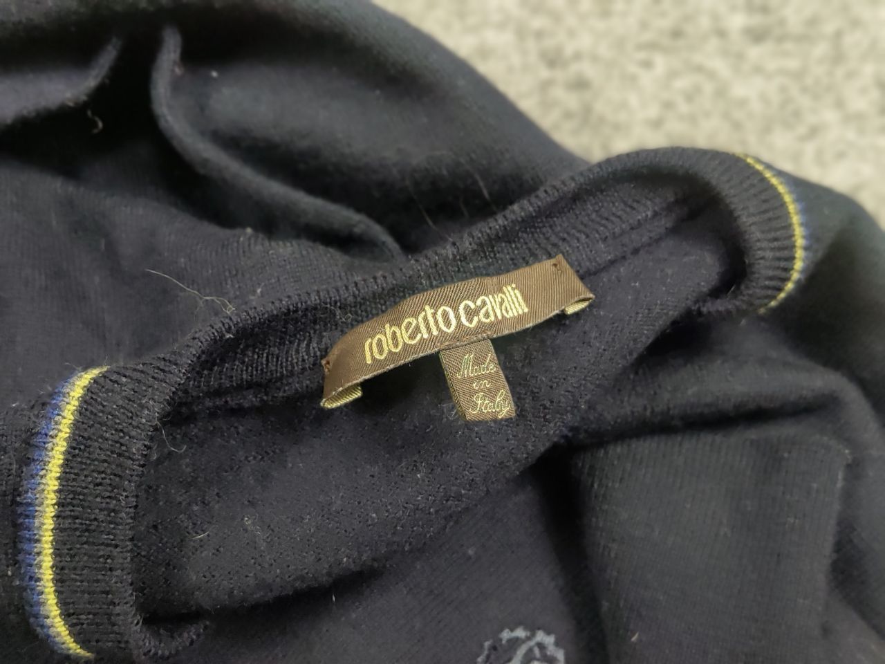 Roberto Cavalli Roberto Cavalli Lana Wool Classic Logo V Nech Light Sweater Size US M / EU 48-50 / 2 - 15 Thumbnail