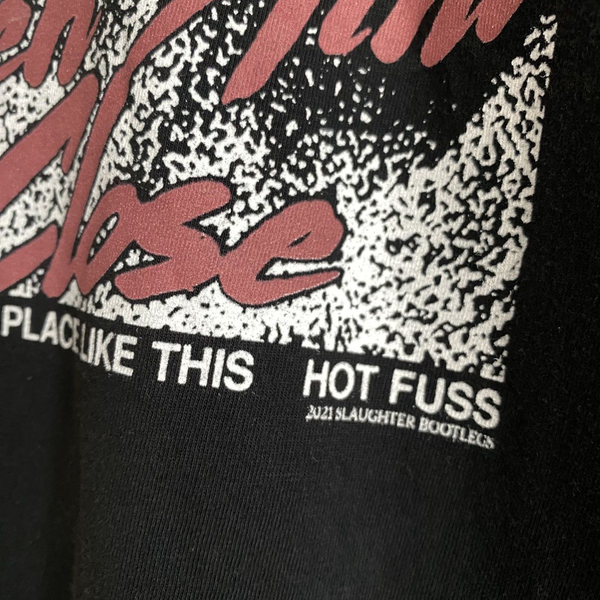 Comfort Colors The Killers ‘Heaven Ain’t Close’ T-Shirt Size US M / EU 48-50 / 2 - 3 Thumbnail