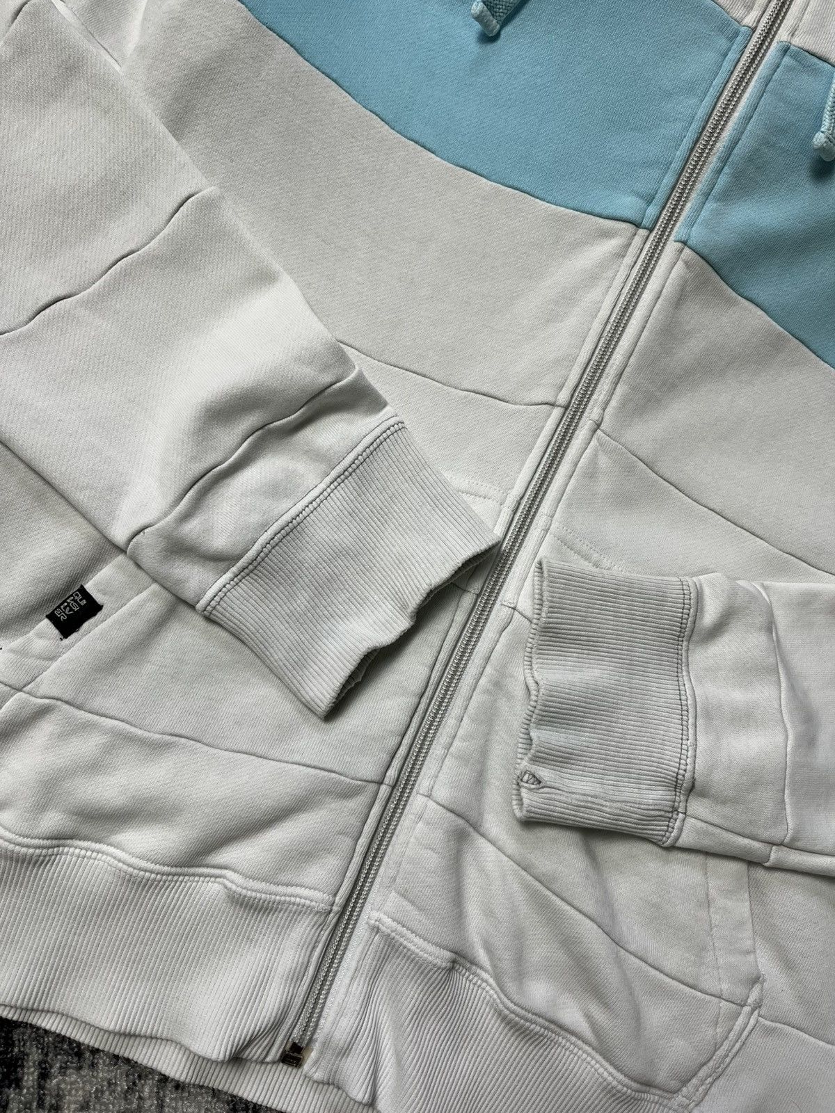 Quiksilver × Vintage Vintage Quiksilver Zip Up Hoodie Y2K Style Size US L / EU 52-54 / 3 - 7 Thumbnail