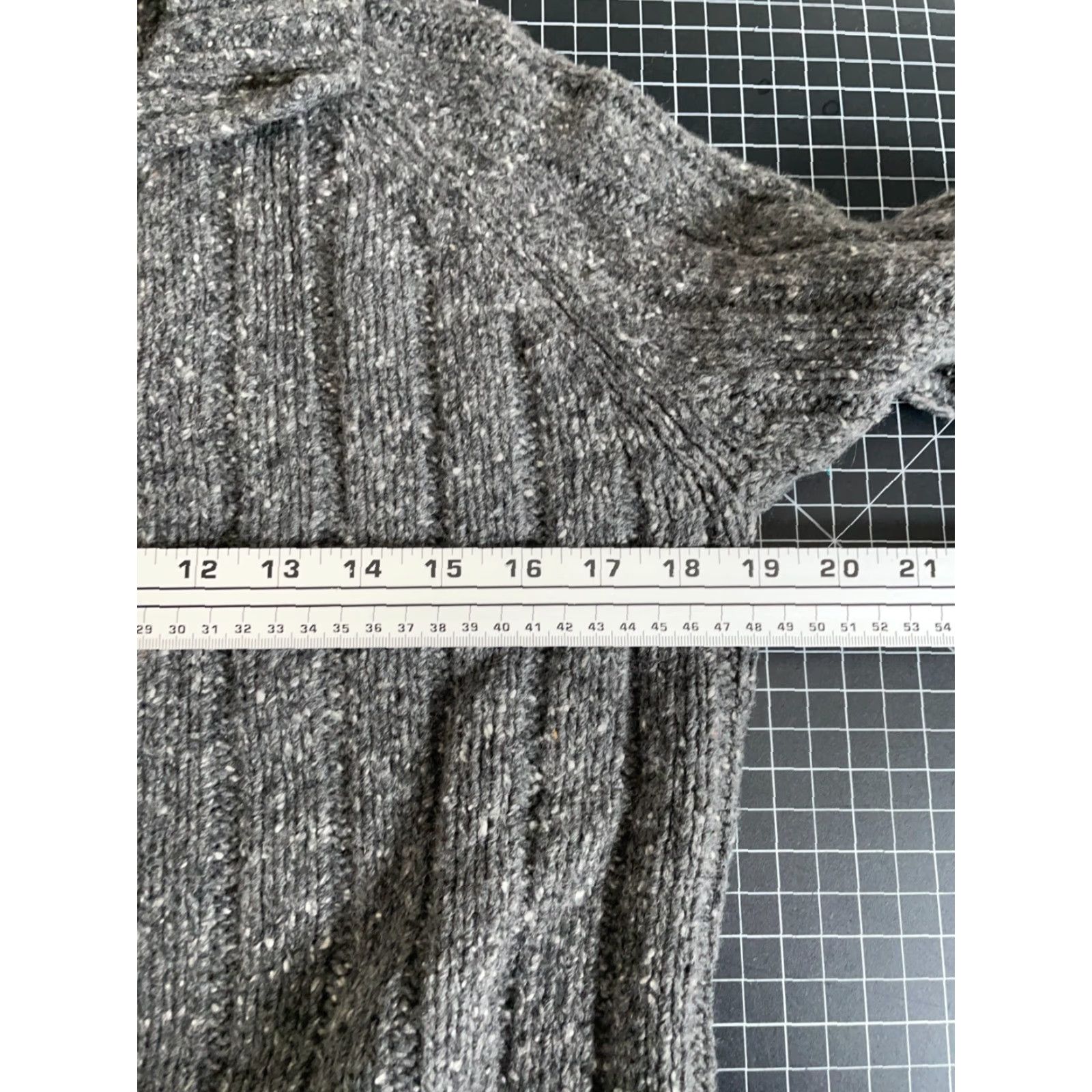 J.Crew VINTAGE J.CREW Cardigan Sweater Women's Medium Gray Wool Knit Collar Preppy 90s Classic Retro Size M / US 6-8 / IT 42-44 - 5 Thumbnail