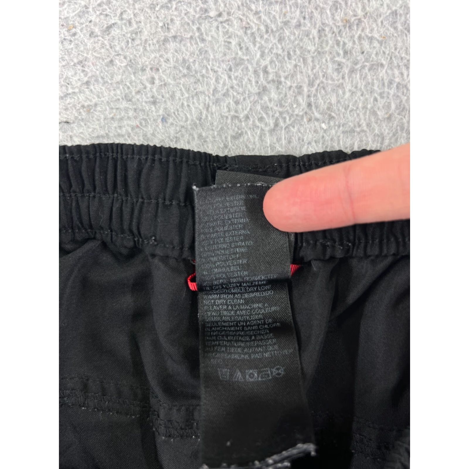 The North Face The North Face Womens Shorts Medium Black 100% Nylon Stowable Hiking Camping Size 32" / US 10 / IT 46 - 5 Thumbnail