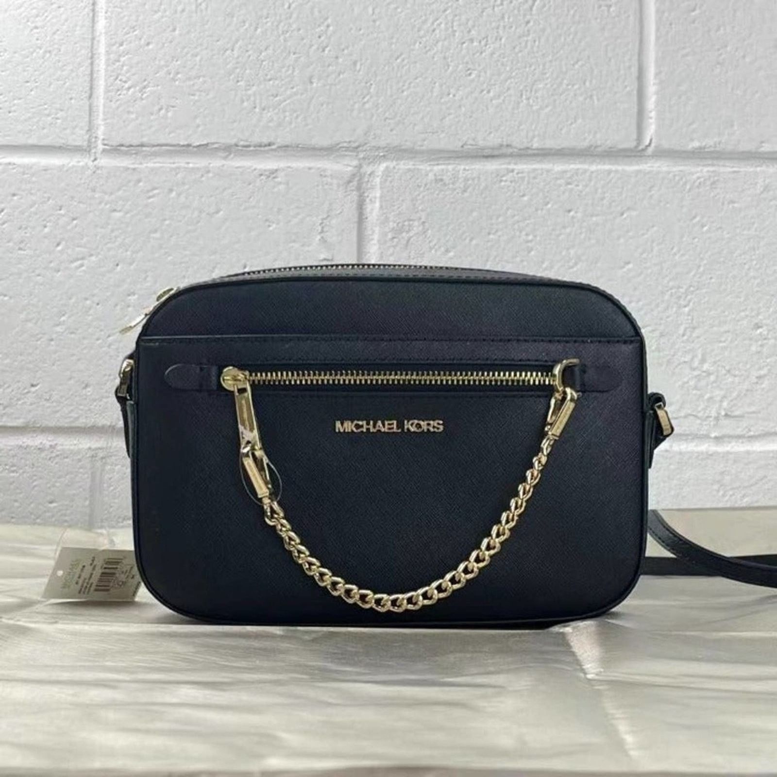 Michael Kors Michael Kors Jet Set Item 35S1GTTC7L LG Zip Chain Bag Black Size ONE SIZE - 1 Thumbnail