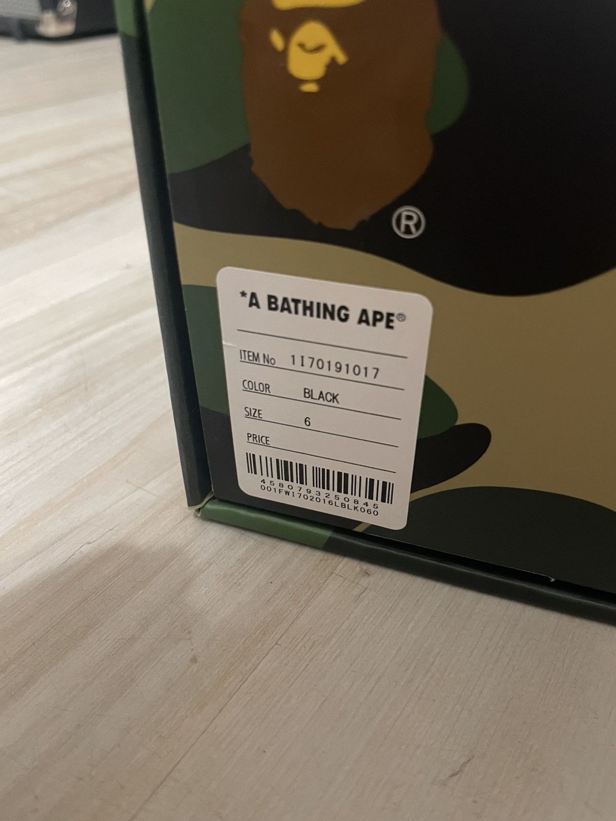Bape GOAT Exclusive Bapesta Size US 6 / EU 39 - 9 Thumbnail