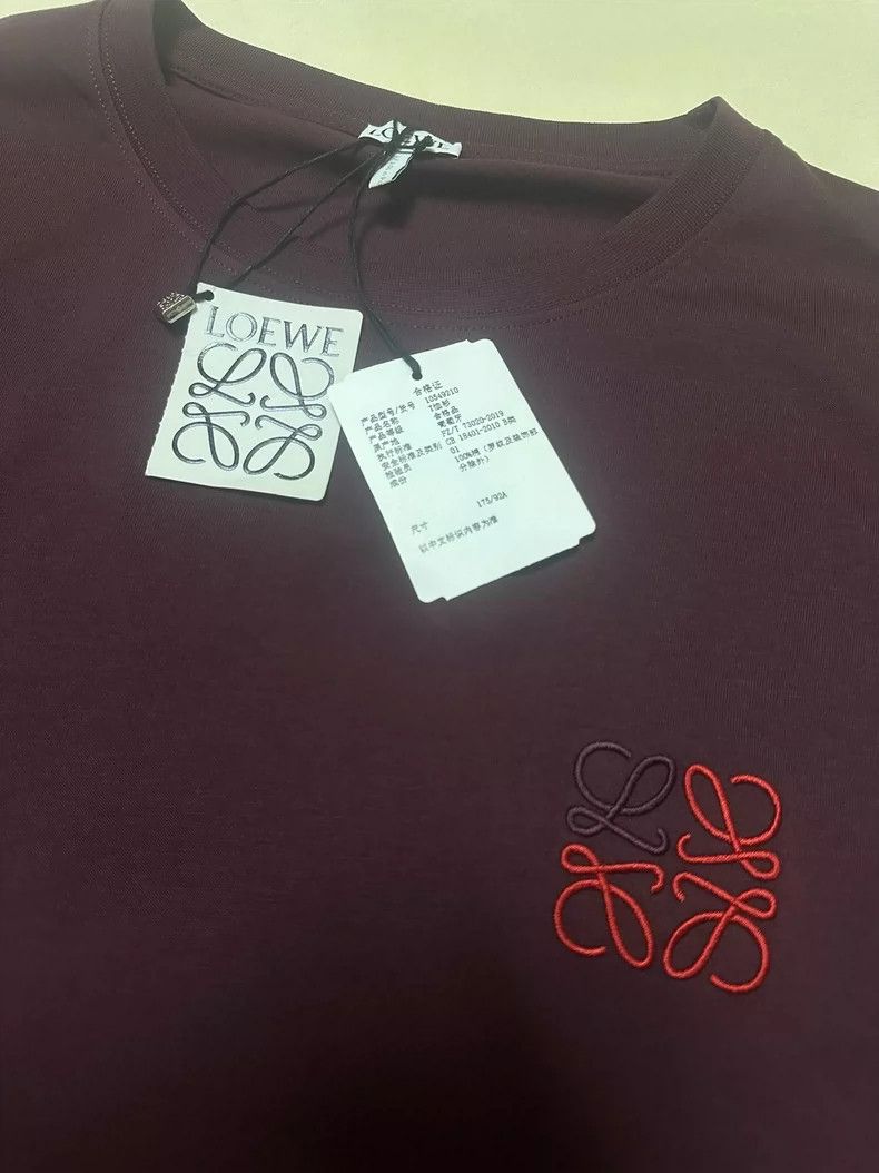 Loewe loewe Red short sleeves 2505-Nextarrow Size US L / EU 52-54 / 3 - 3 Thumbnail