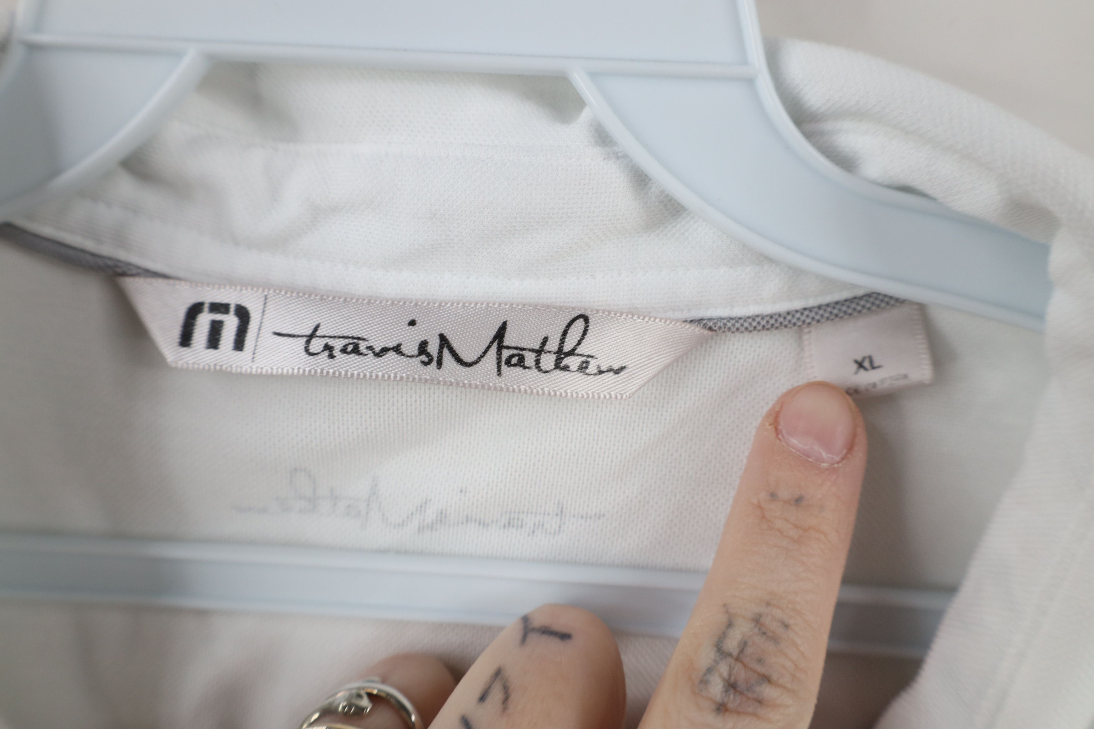 TravisMathew × Vintage Travis Mathew Knit Short Sleeve Collared Golf Polo White Size US XL / EU 56 / 4 - 6 Thumbnail