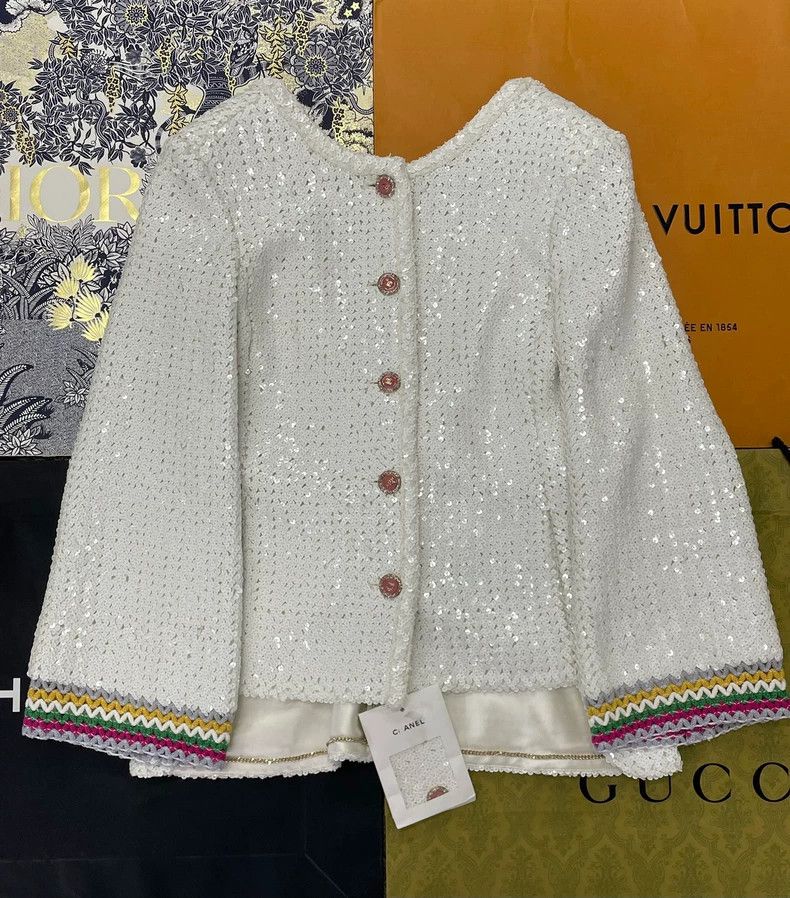 Chanel 22S White Sequin Back V Jacket - dmc