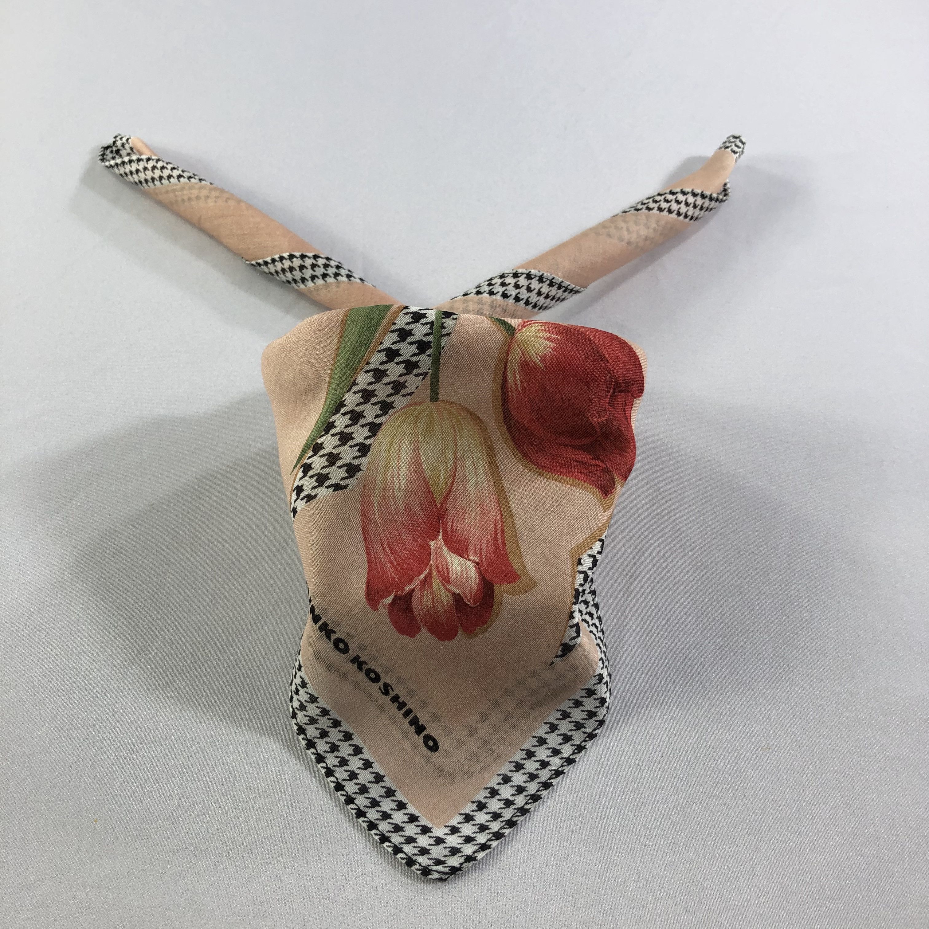 Mr. Junko × Vintage Junko Koshino Handkerchief Neckerchief Bandana H1927 Size ONE SIZE - 1 Thumbnail