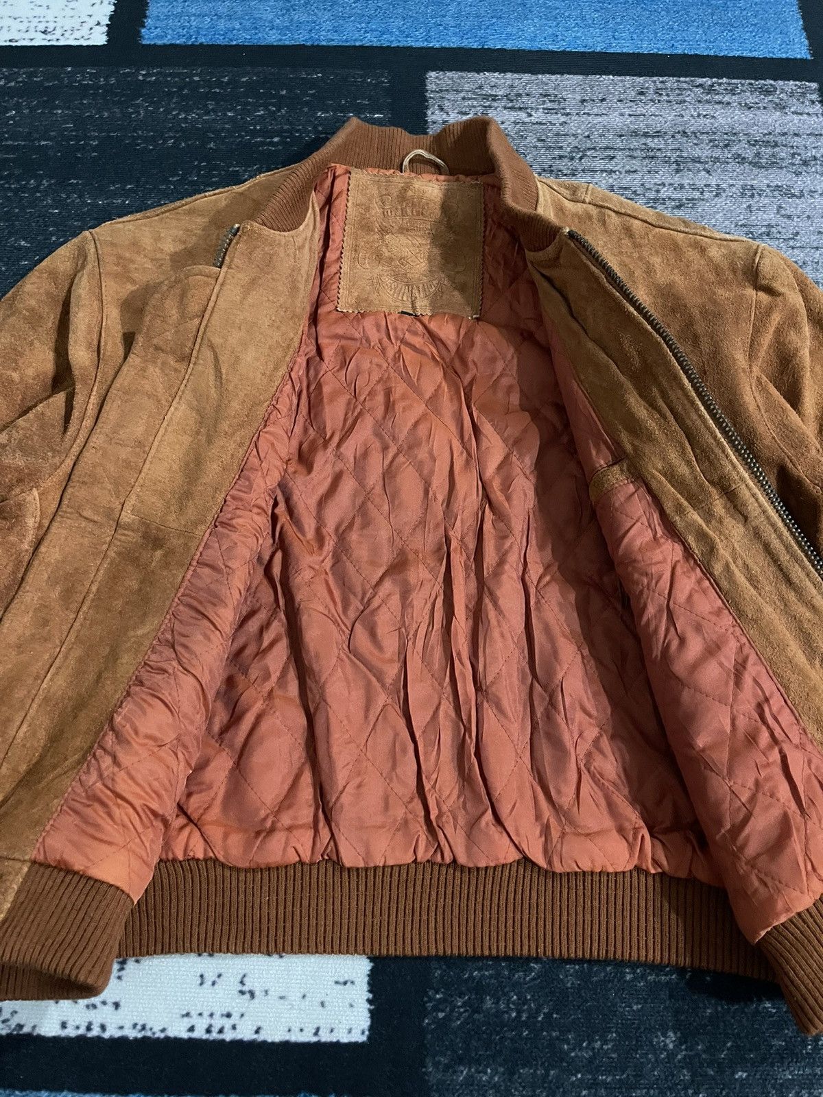 Vintage Vintage Unknown Destination Cow Leather Bomber Jacket Size US XL / EU 56 / 4 - 19 Thumbnail