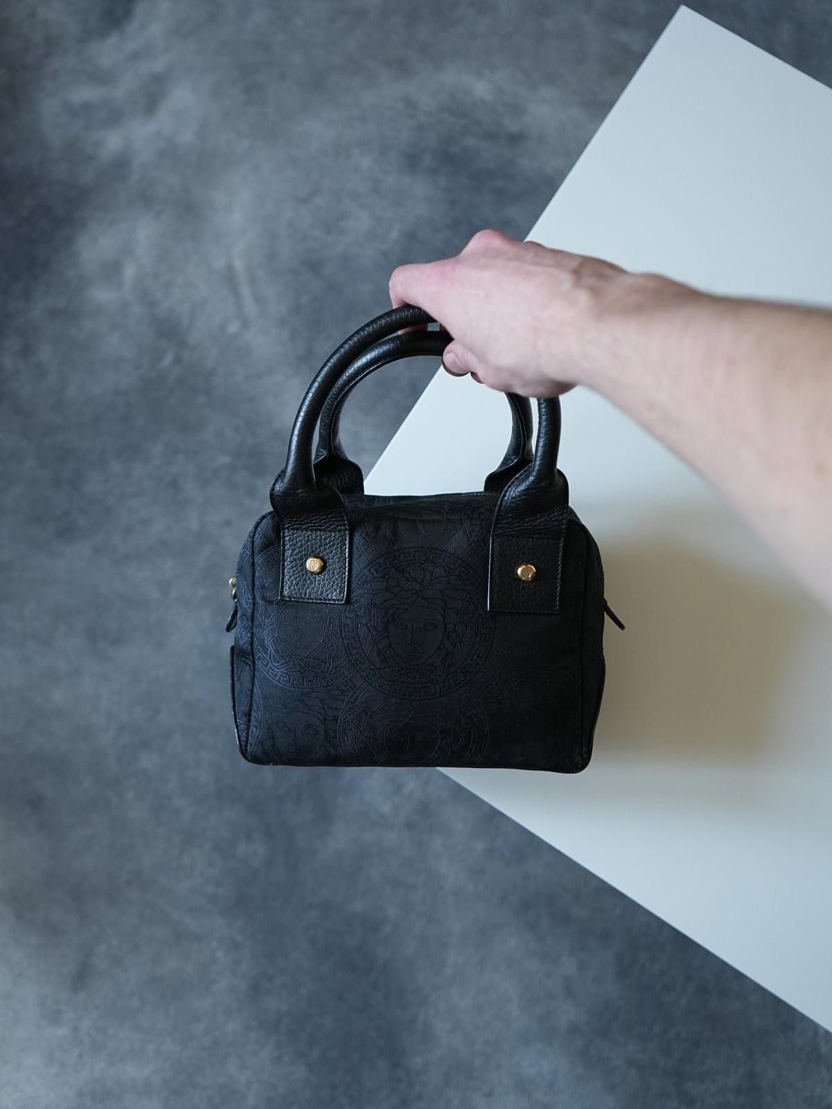 Versace 1990's Gianni Versace Mini Monogram Medusa HandBag VINTAGE Size ONE SIZE - 7 Thumbnail