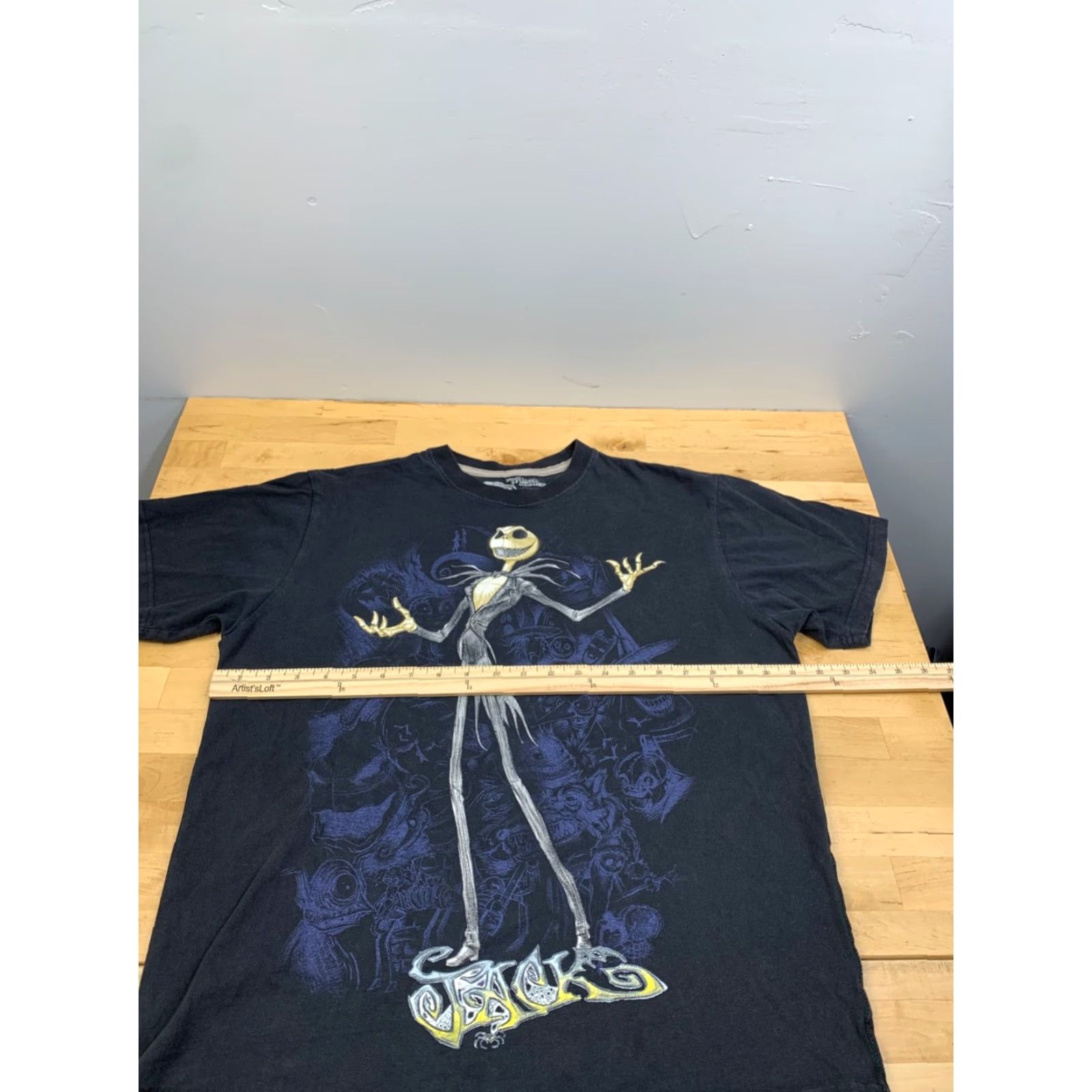Disney VINTAGE Nightmare Before Christmas Shirt Men L Jack Skellington Black Short Sleeve 12104 Size US L / EU 52-54 / 3 - 6 Thumbnail