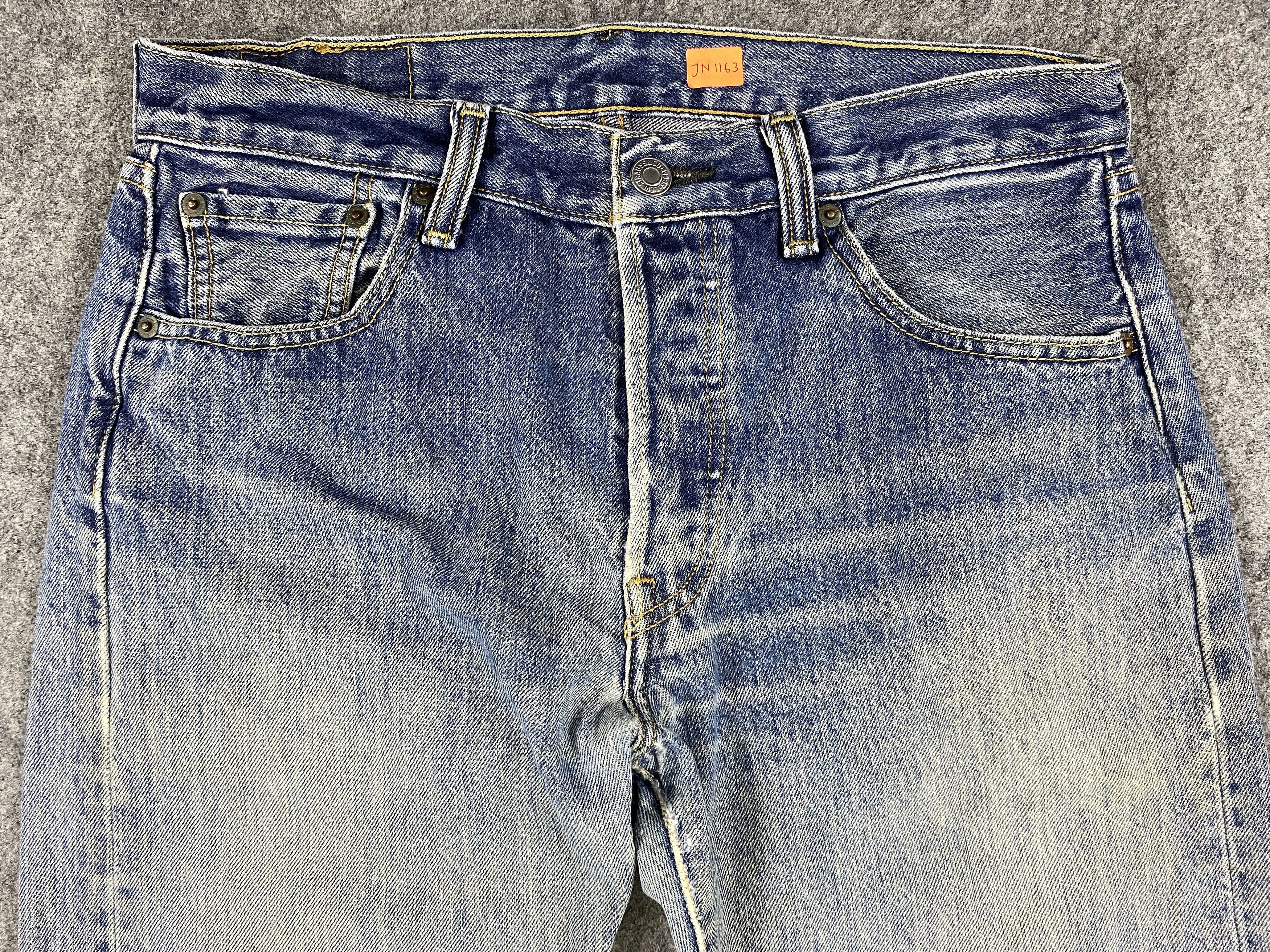 Levi's Blue Distressed Vintage Levi's 501 Jeans 30x28 Denim -JN1163 Size US 30 / EU 46 - 3 Thumbnail