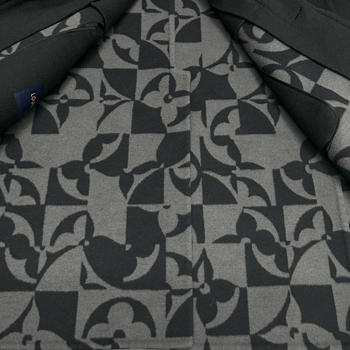 Louis Vuitton Louis Vuitton Wool Coat Size US M / EU 48-50 / 2 - 4 Thumbnail