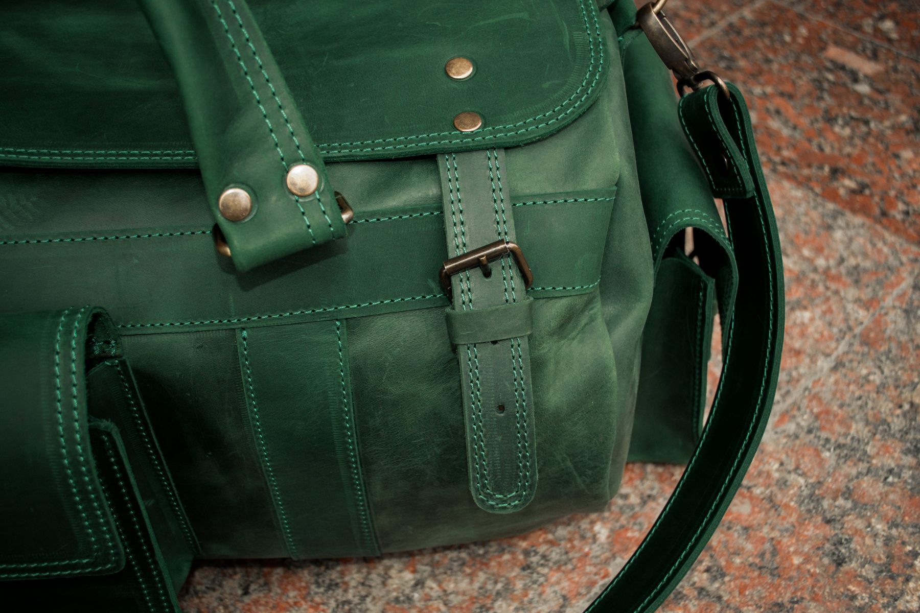 Handmade Leather travel bag "BISON" Size ONE SIZE - 4 Thumbnail