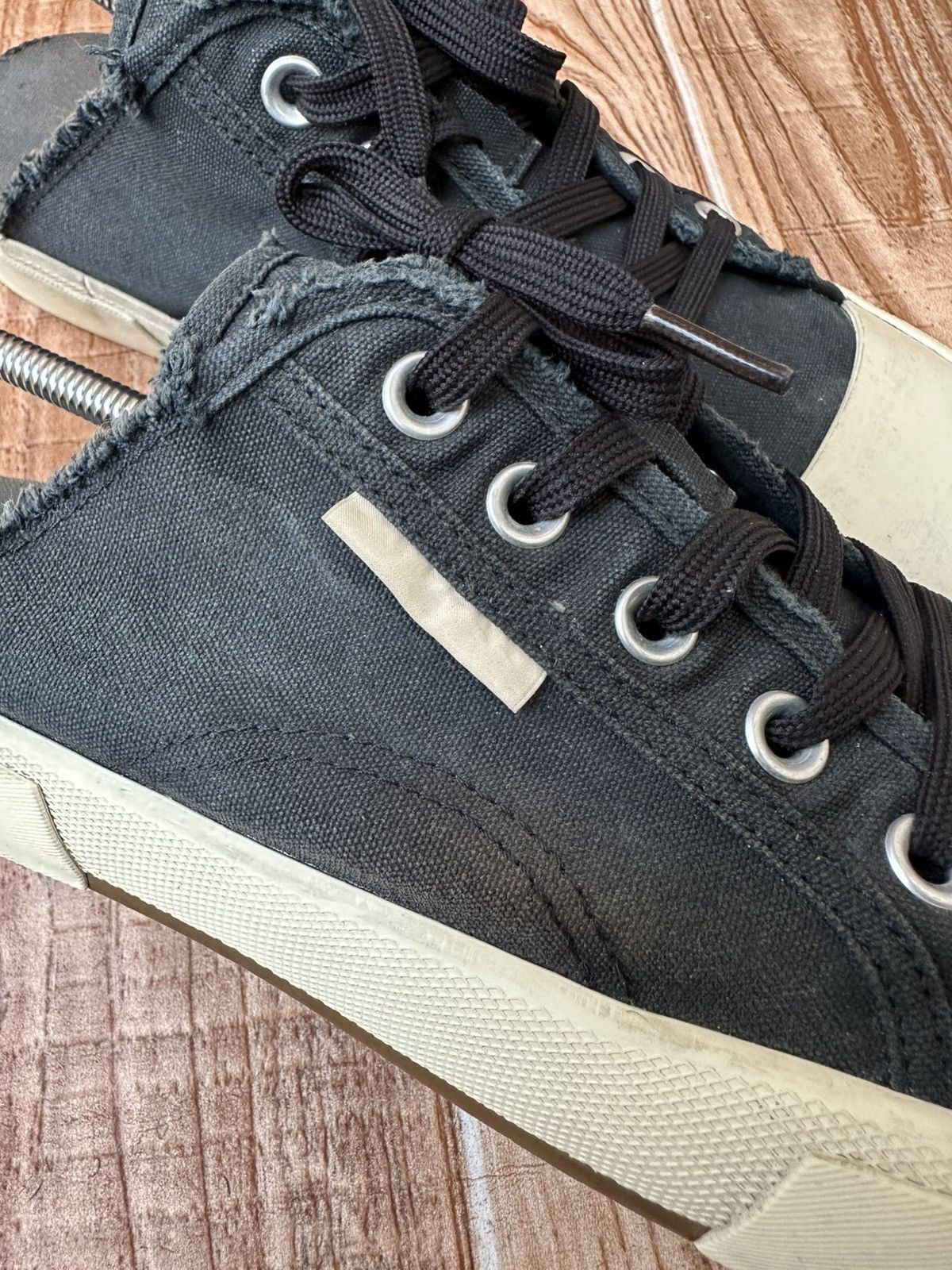 Balenciaga Balenciaga Paris Canvas Distress Black Low Mules Size US 9 / EU 42 - 15 Thumbnail
