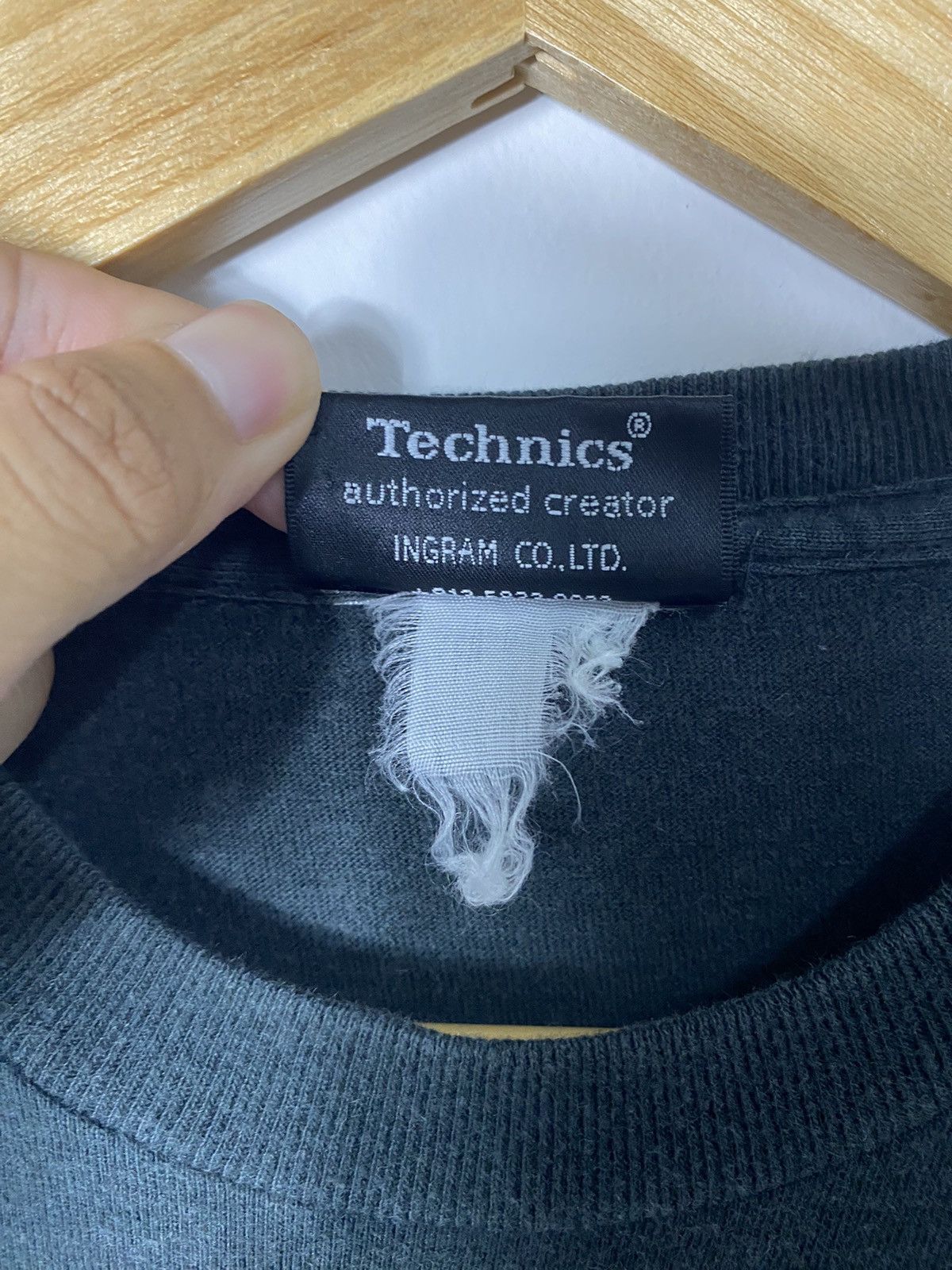 Vintage Vintage 2000s Technics T-shirt Size US M / EU 48-50 / 2 - 5 Thumbnail