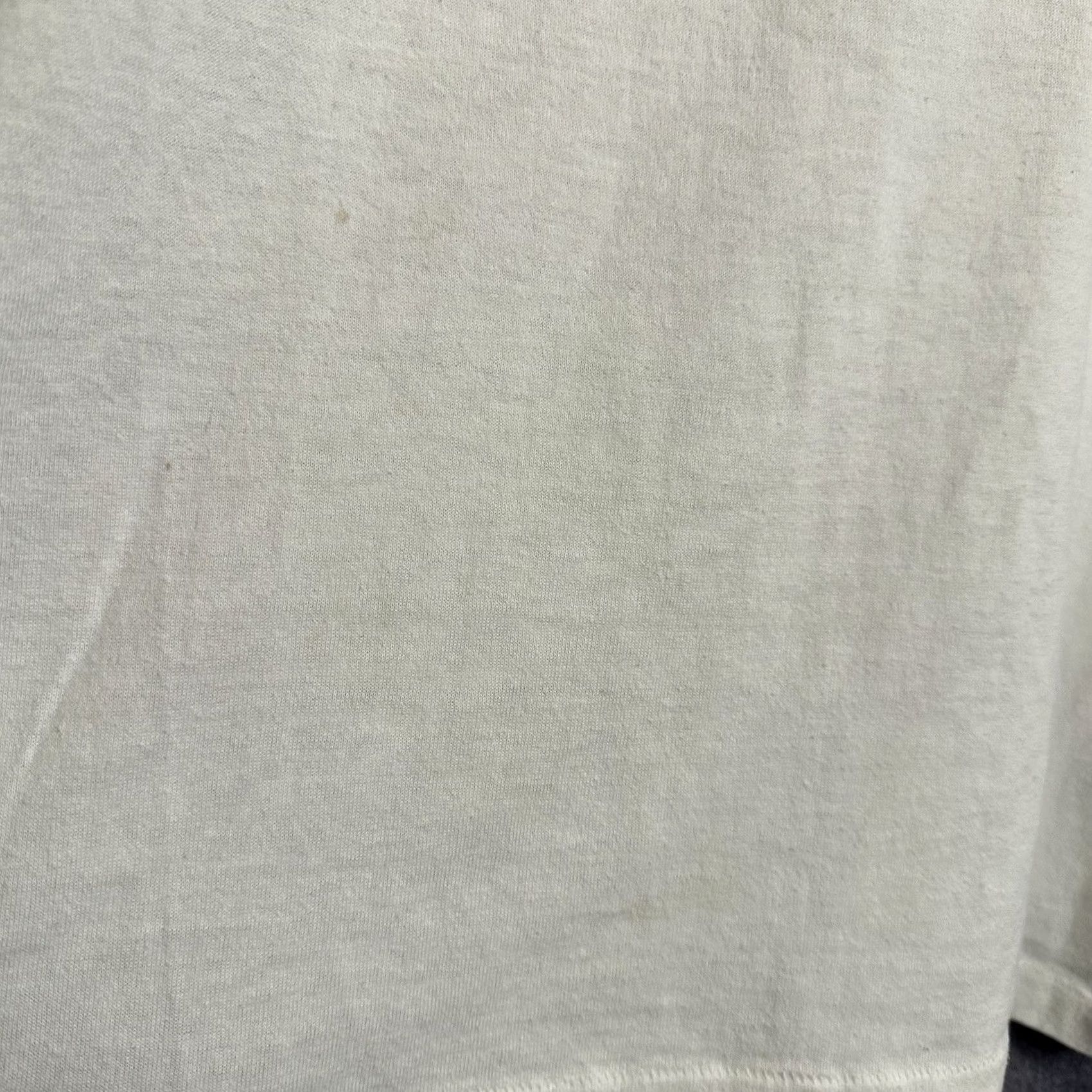 TEE JAYS VINTAGE John Lamb Spectators Art T Shirt Tee Jays L White 50/50 80s Mens Size US L / EU 52-54 / 3 - 4 Thumbnail