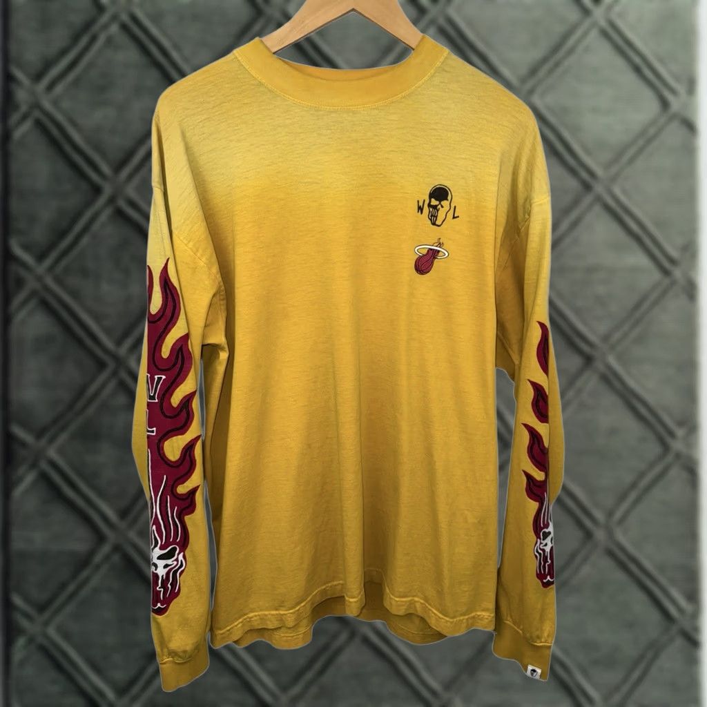 Warren Lotas Warren Lotas Miami Heat Flames Longsleeve Shirt L Regular Men Yellow Large RARE Size US L / EU 52-54 / 3 - 1 Thumbnail